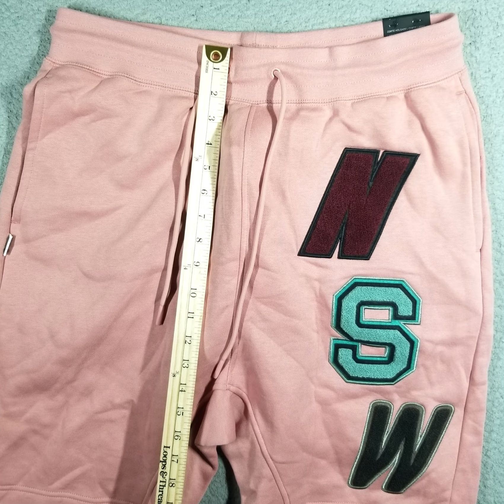 Nike Nike Shorts Mens M Pink Fleece Knee Length New Size US 31 - 6 Thumbnail