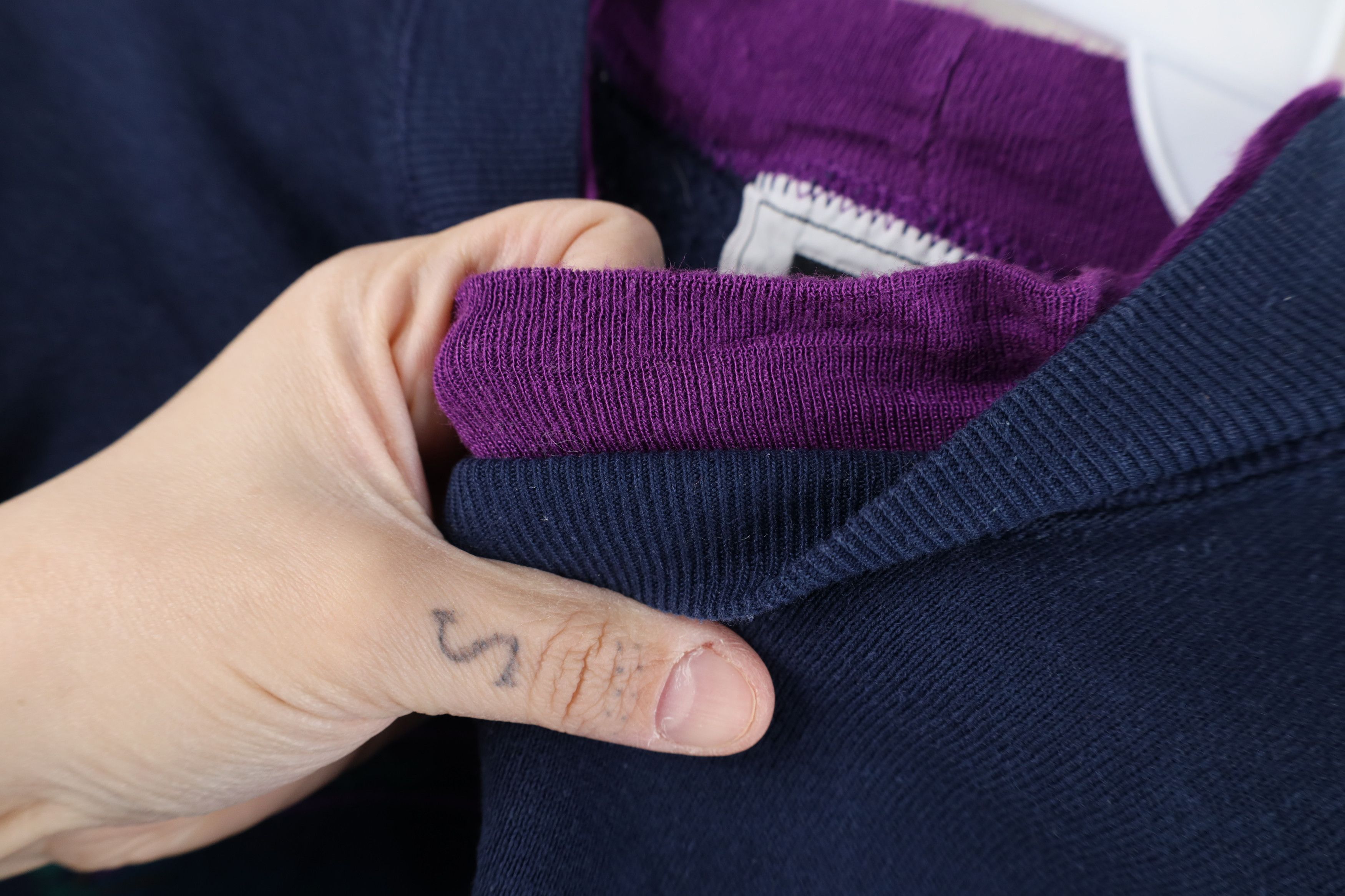 Vintage Vintage 90s Streetwear Nature Wolf Moon Sweatshirt Blue USA Size M / US 6-8 / IT 42-44 - 7 Thumbnail