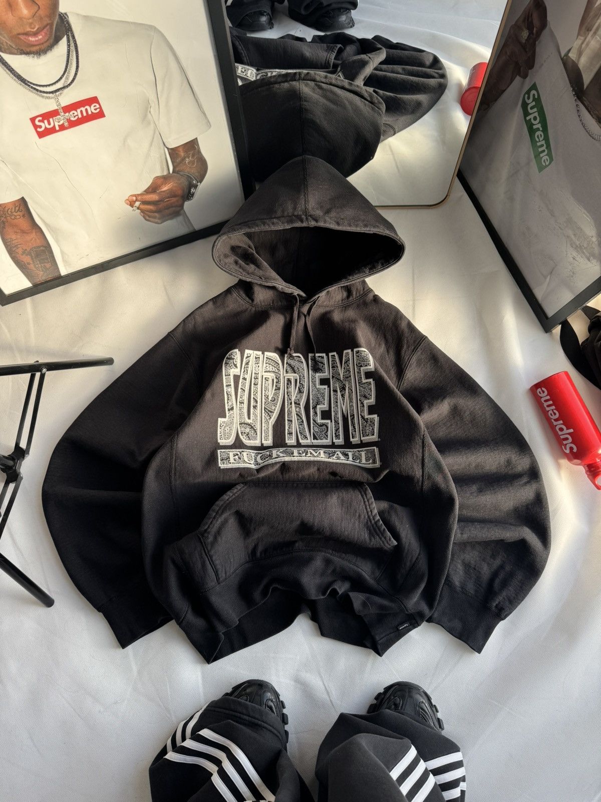 Supreme Supreme Hoodie Paisley Black Fuck Em All Logo Size US XL / EU 56 / 4 - 25 Thumbnail