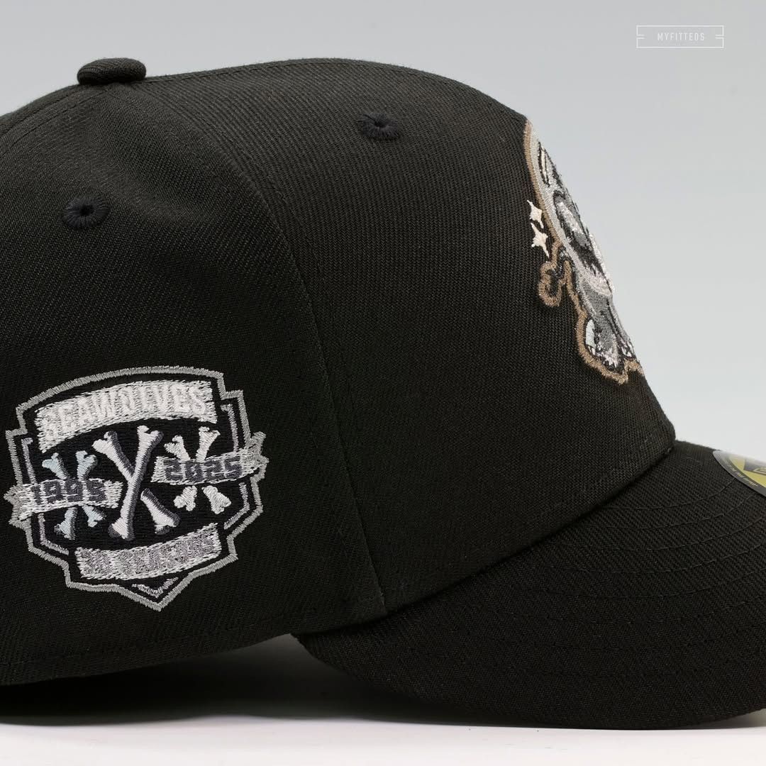 MLB × New Era × Supreme 8 ERIE SEAWOLVES X ERIE MOON MAMMOTHS NEW ERA FITTED HAT Size ONE SIZE - 3 Thumbnail