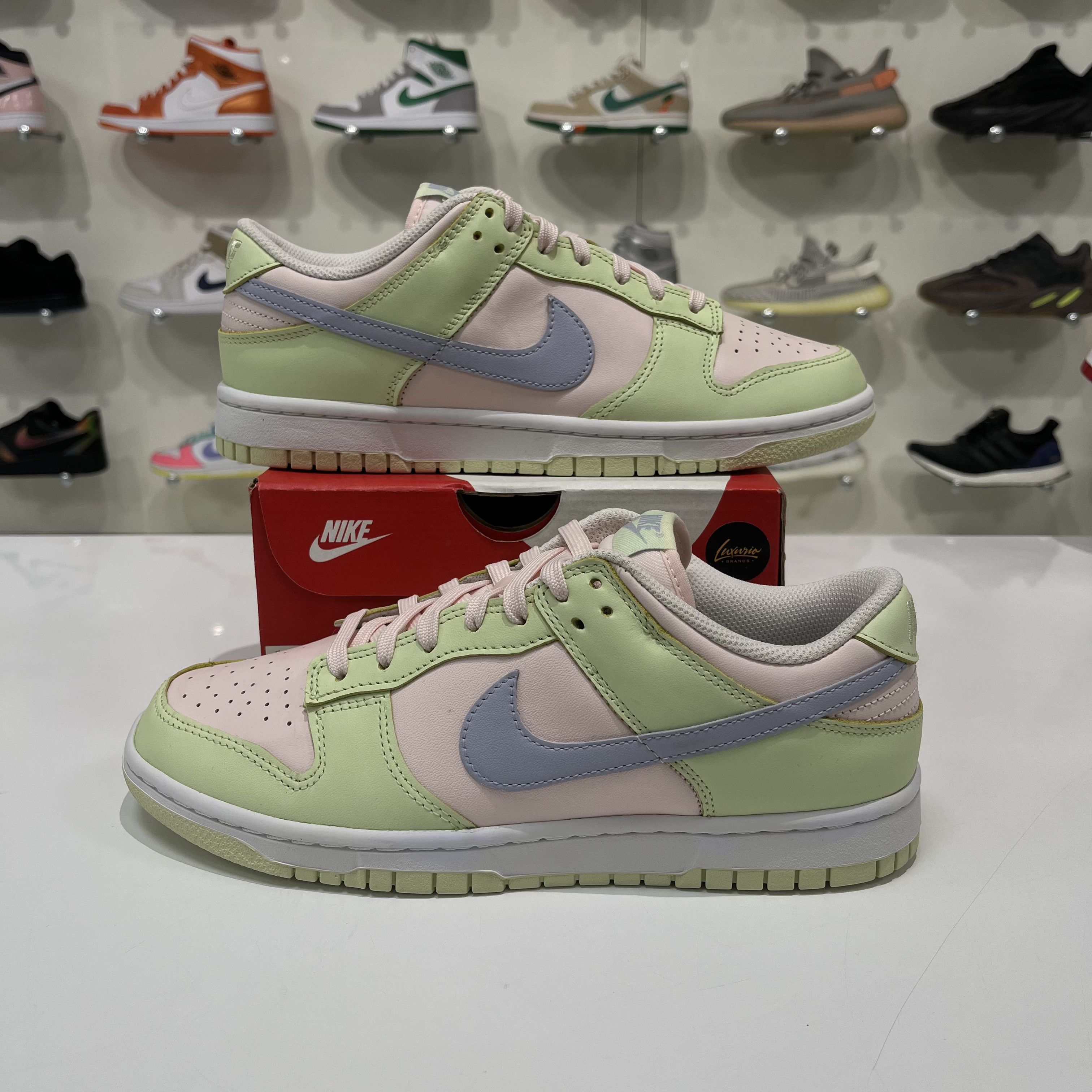 Nike Nike Dunk Low Lime Ice (W) Size US 10 / IT 40 - 1 Thumbnail