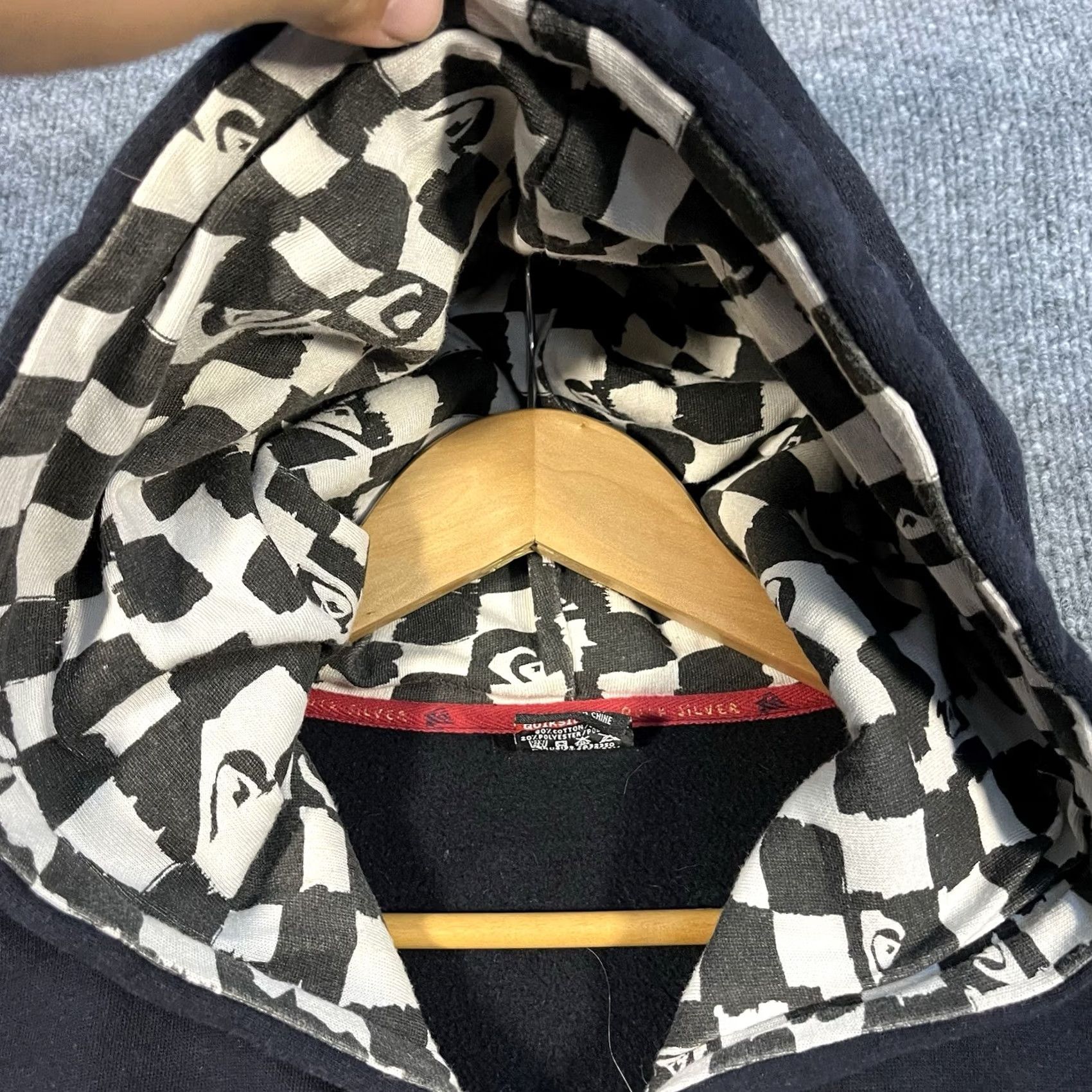 Quiksilver VINTAGE Quiksilver Hoodie XL Black Full Zip Y2K Checkered Grunge Surf Skate RARE VTG Mens Size US XL / EU 56 / 4 - 3 Thumbnail