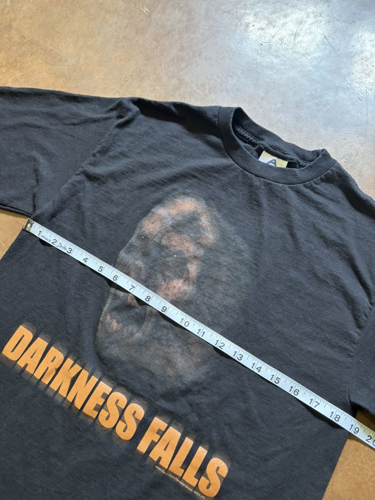 Vintage Vintage 2003 darkness falls promo tee size m Size US M / EU 48-50 / 2 - 4 Thumbnail