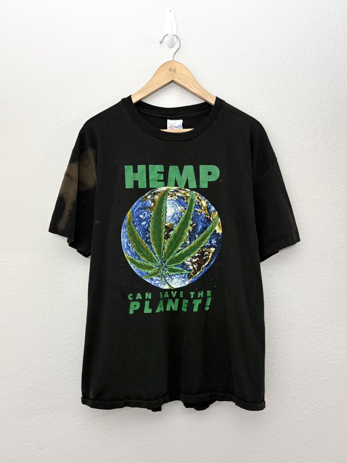 Vintage 90’s Hemp can Save the Planet Rare Distressed Faded Rap Tee Size US XL / EU 56 / 4 - 1 Thumbnail