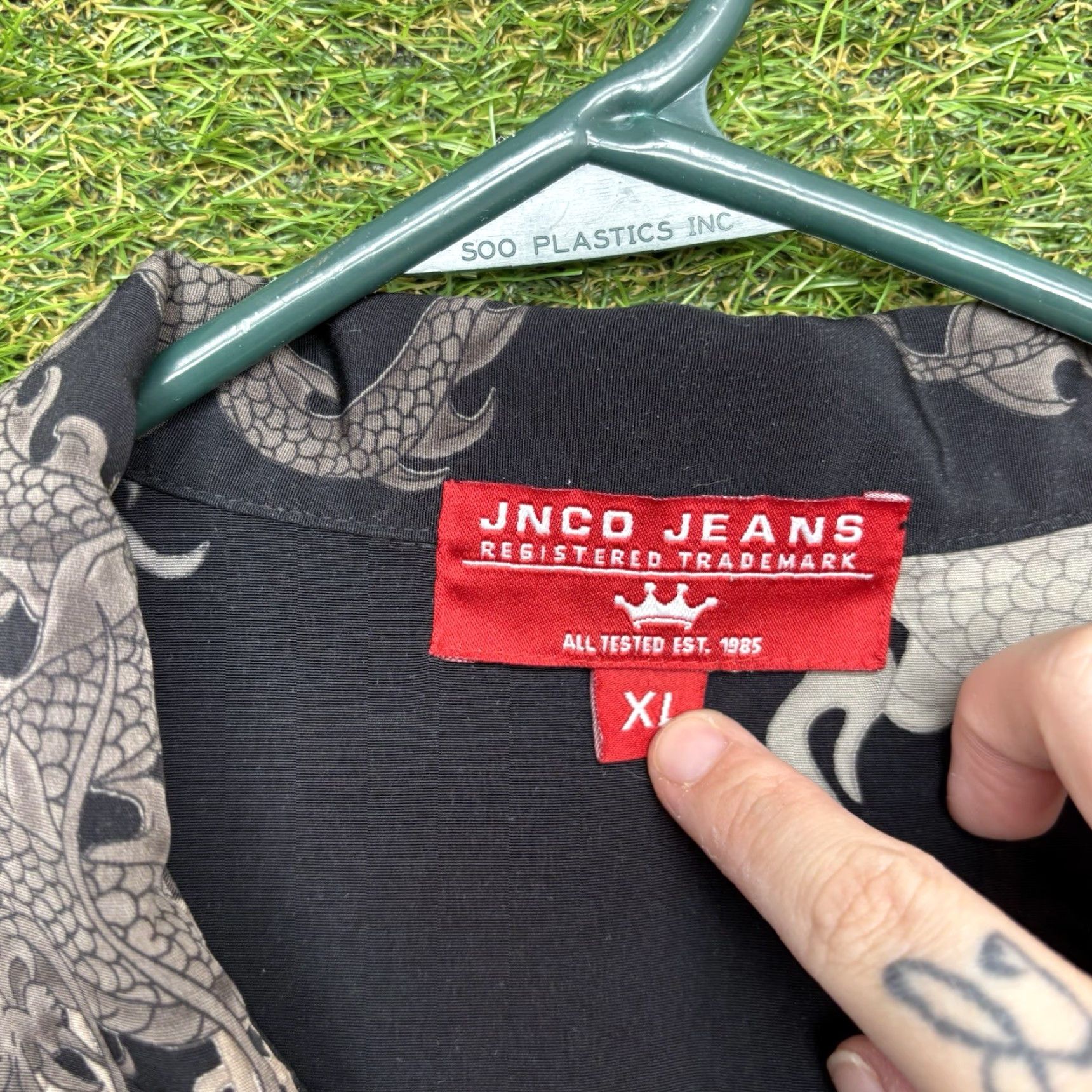 VINTAGE JNCO Shirt Mens XL Tribal Dragon Print Button Up Lightweight AOP black 90s Mens XL Shirt