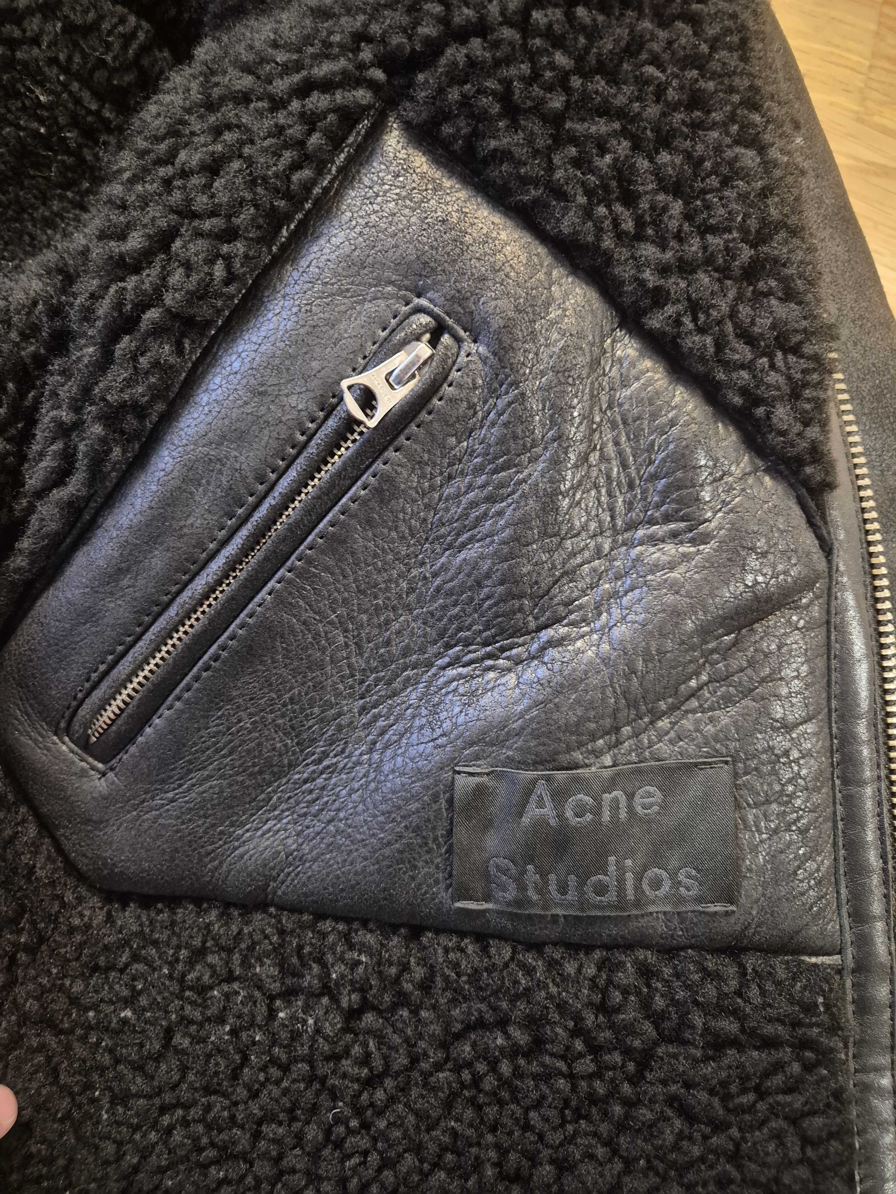 Acne Studios Ian Shearling Size US M / EU 48-50 / 2 - 11 Thumbnail