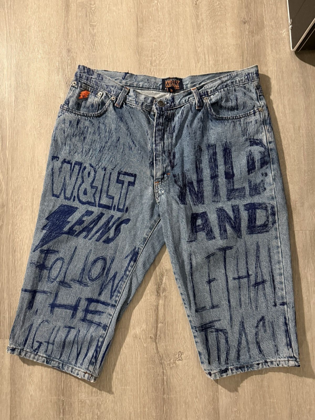 W&LT W&LT Walter Van Beirendonck Graffiti Cropped Denim Shorts Size US 36 / EU 52 - 1 Thumbnail