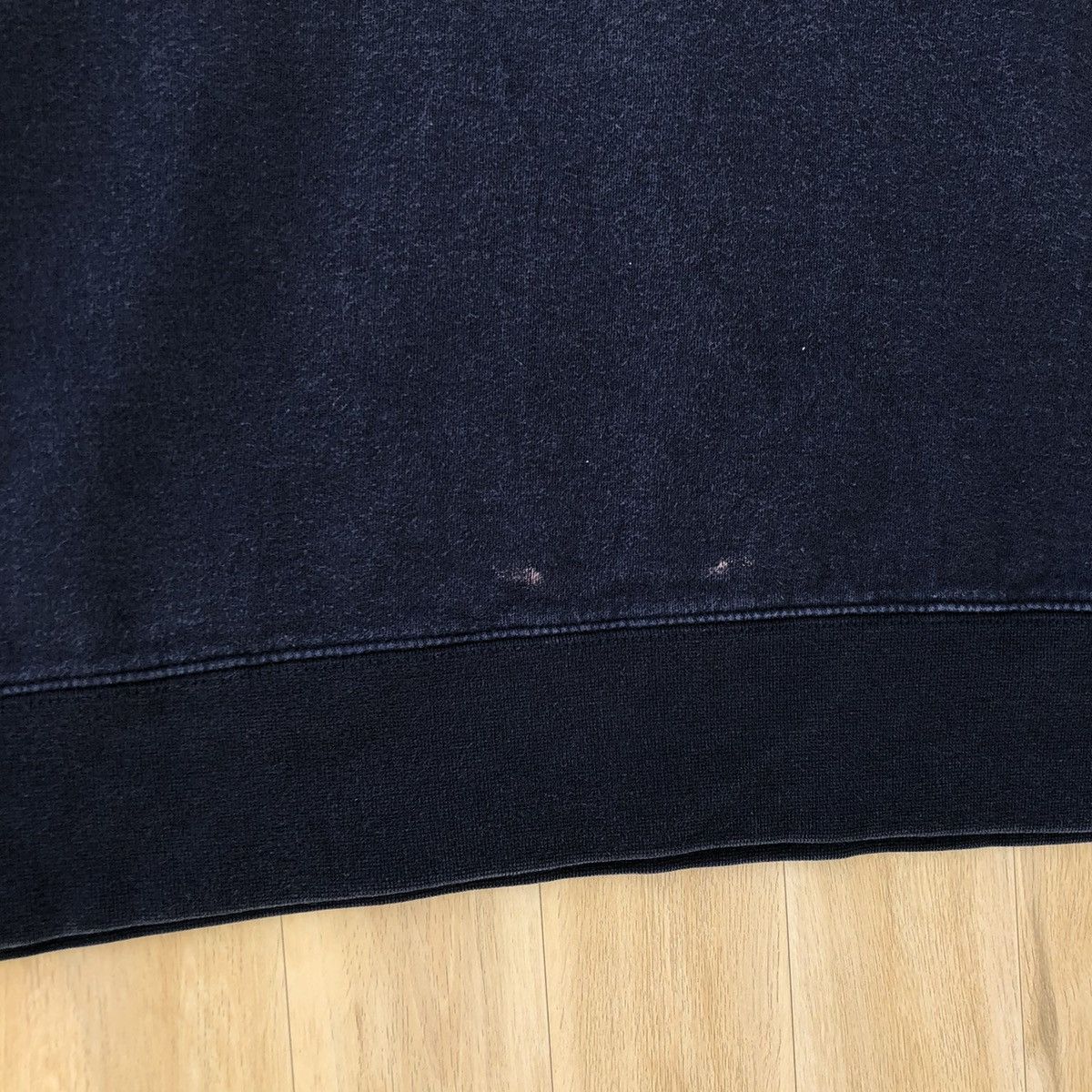 Vintage Vintage Navy Embroidered Pullover Sweatshirt Size US M / EU 48-50 / 2 - 5 Thumbnail
