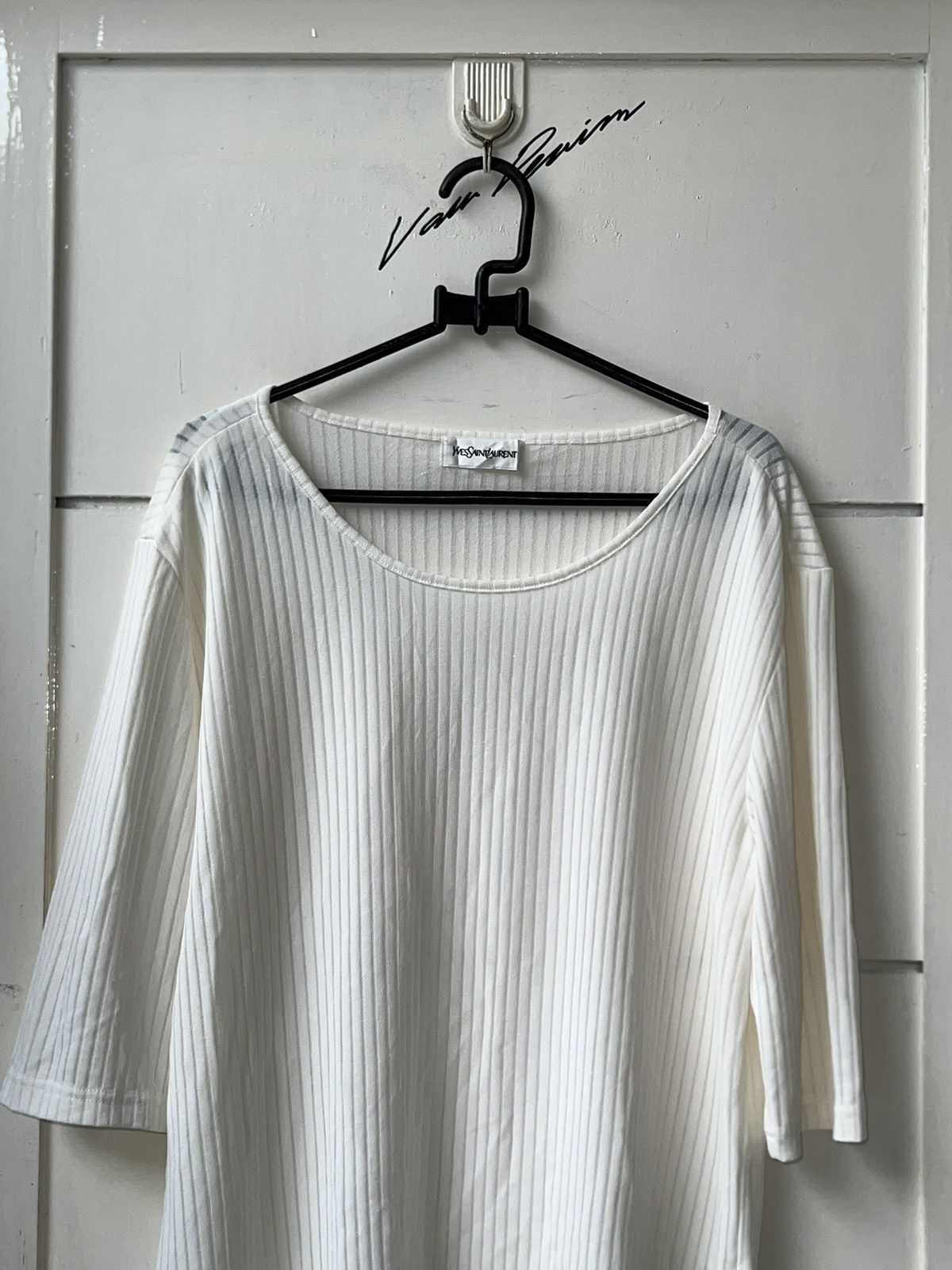 Yves Saint Laurent YSL Yves Saint Lauren White Pleats T-shirt Size US S / EU 44-46 / 1 - 11 Thumbnail