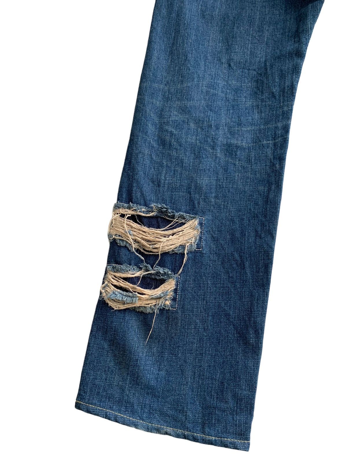 FOB Factory Vintage FOB Factory Torn Patch Jeans Distressed Size US 33 - 9 Thumbnail