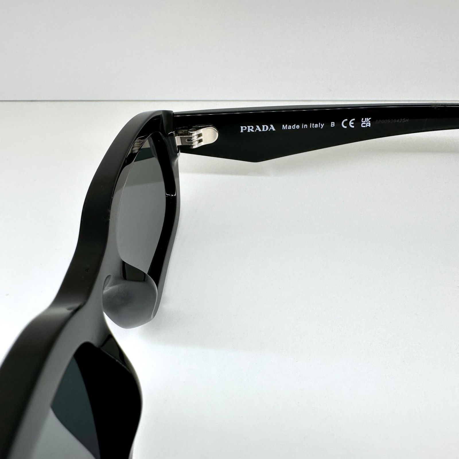 Prada New PRADA Sunglasses Black Symbole Logo Rectangle Gray Lens Size ONE SIZE - 8 Thumbnail