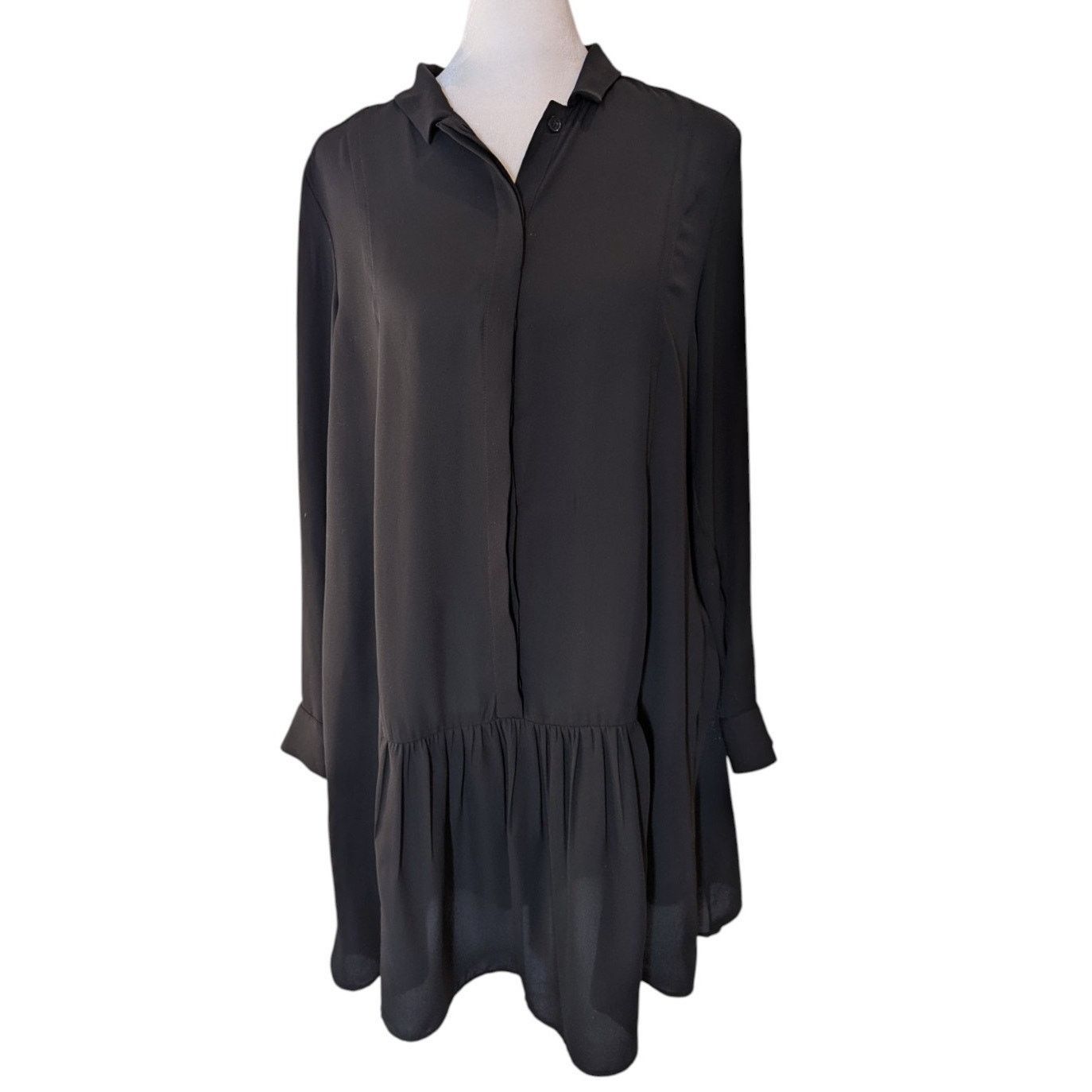 Banana Republic Banana Republic Black Sheer Swing Shift Button Down Dress Size XS / US 0-2 / IT 36-38 - 2 Thumbnail