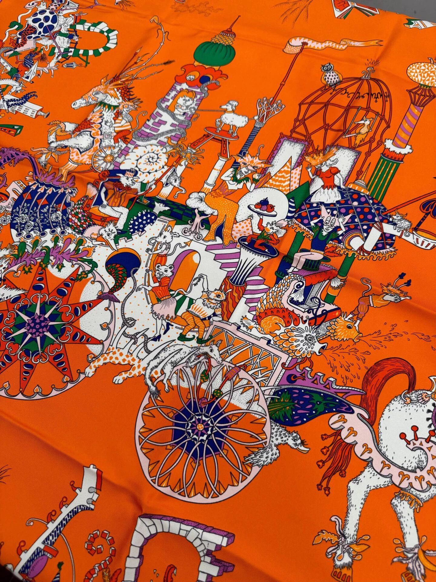 Hermes Hermes Carnaval Orange Cartoon Logo 90x90cm New Size ONE SIZE - 6 Thumbnail
