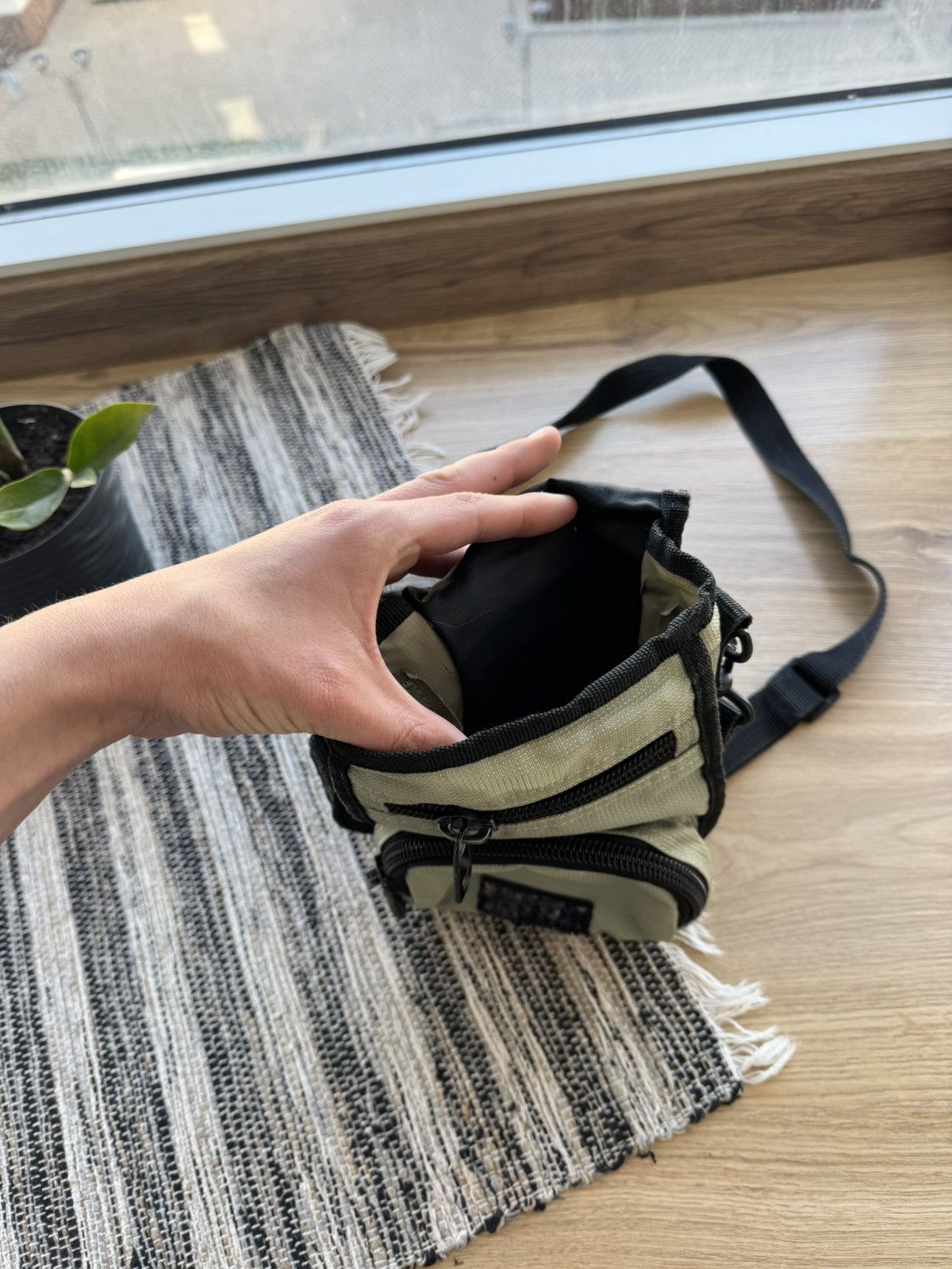 Diesel × Vintage Vintage Diesel shoulder messenger mini Y2K Bag Size ONE SIZE - 6 Thumbnail
