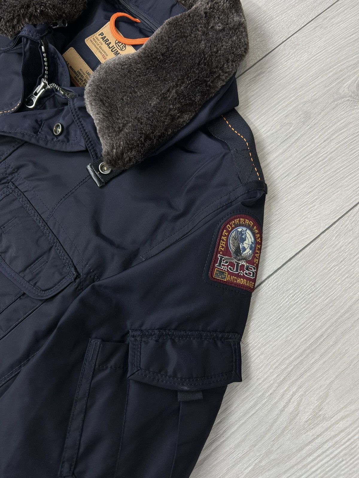 Parajumpers Parajumpers Winter Equipment Men’s Jacket Navy size L Size US L / EU 52-54 / 3 - 3 Thumbnail