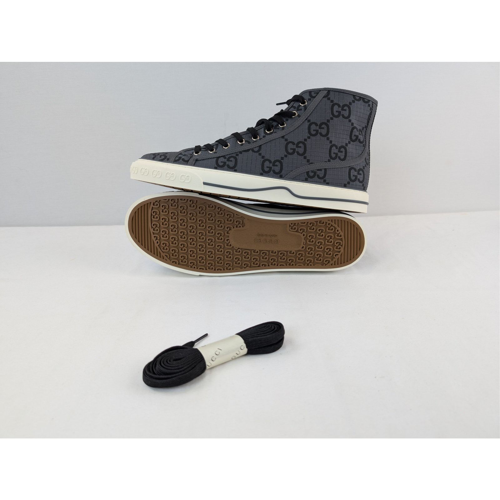 Gucci o1rshd1 GG monogram Tennis 1977 High-Top sneakers in grey Size US 12.5 / EU 45-46 - 13 Thumbnail