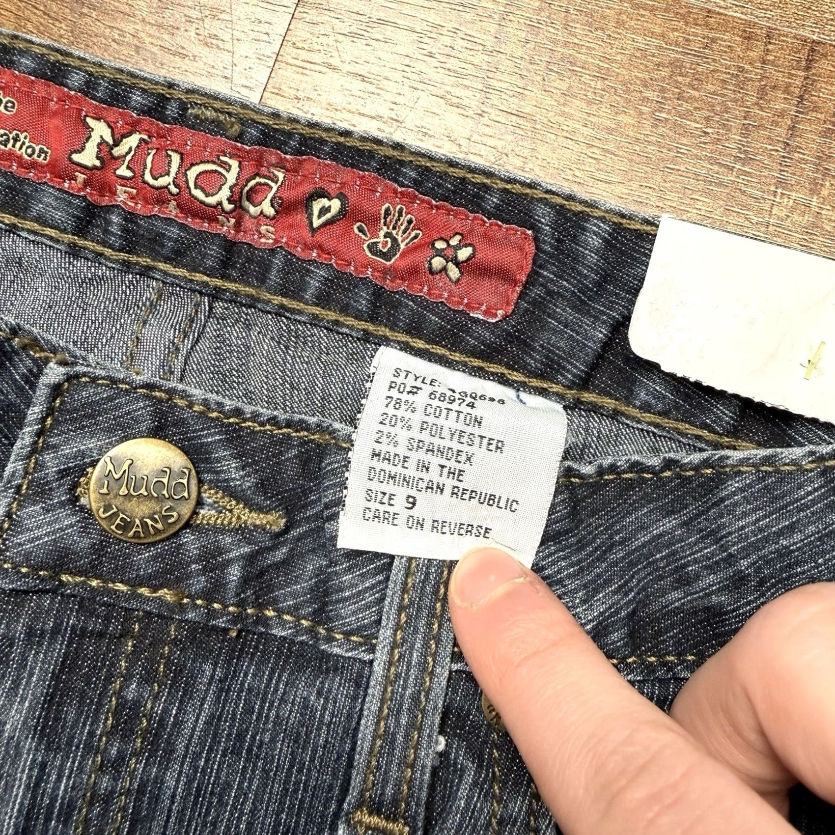 Vintage VINTAGE Mudd Flared Jeans Women’s Size 9 Blue 5-Pocket Cotton Blend Dark Wash Y2K Size 30" / US 8 / IT 44 - 7 Thumbnail