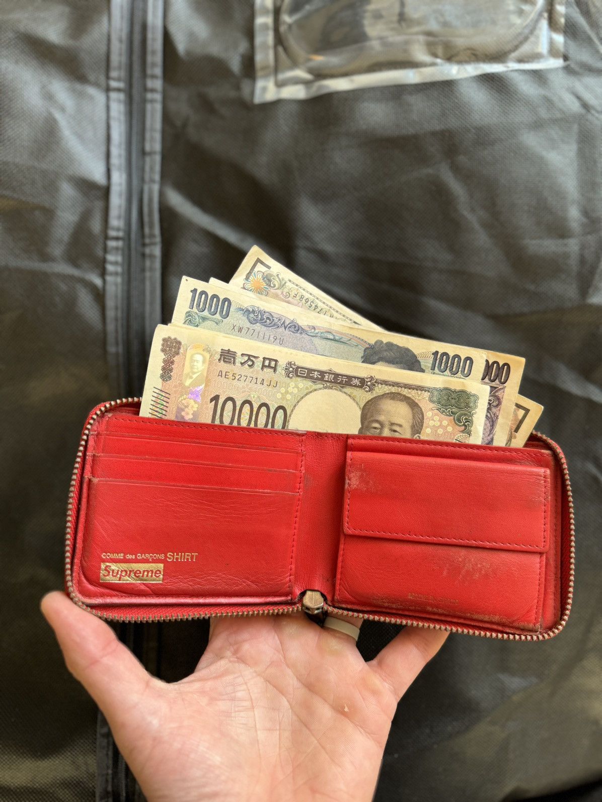 CDG by Comme des Garcons × Comme des Garcons × Supreme Supreme X Comme Des Garcons Polka Dot Wallet Red Cdg Size ONE SIZE - 3 Thumbnail