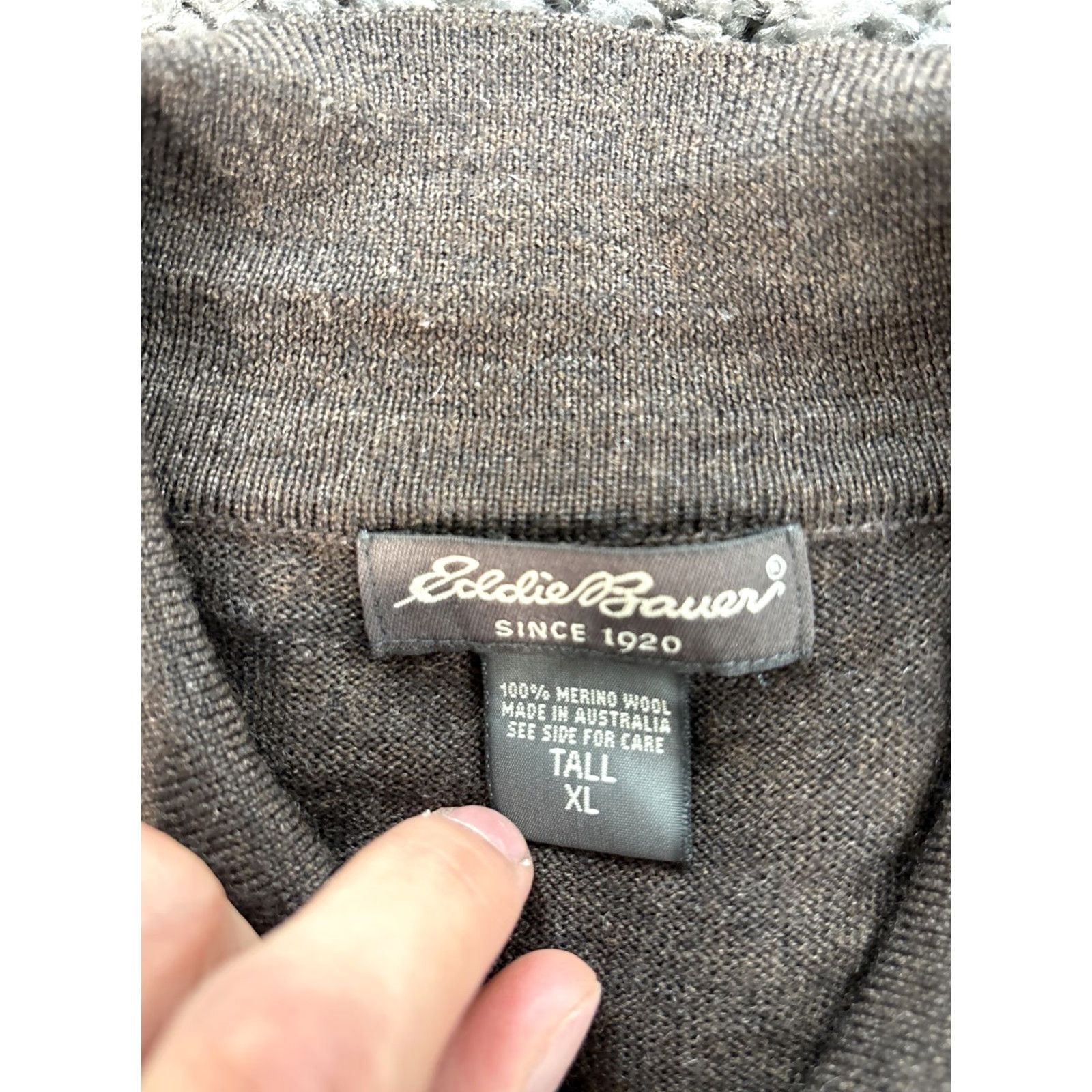 Eddie Bauer Eddie Bauer Sweater Mens XLT Brown Merino Wool Pullover Knit Lightweight Men’s Size XLT Short Details: Collared Neck Size US XL / EU 56 / 4 - 4 Thumbnail
