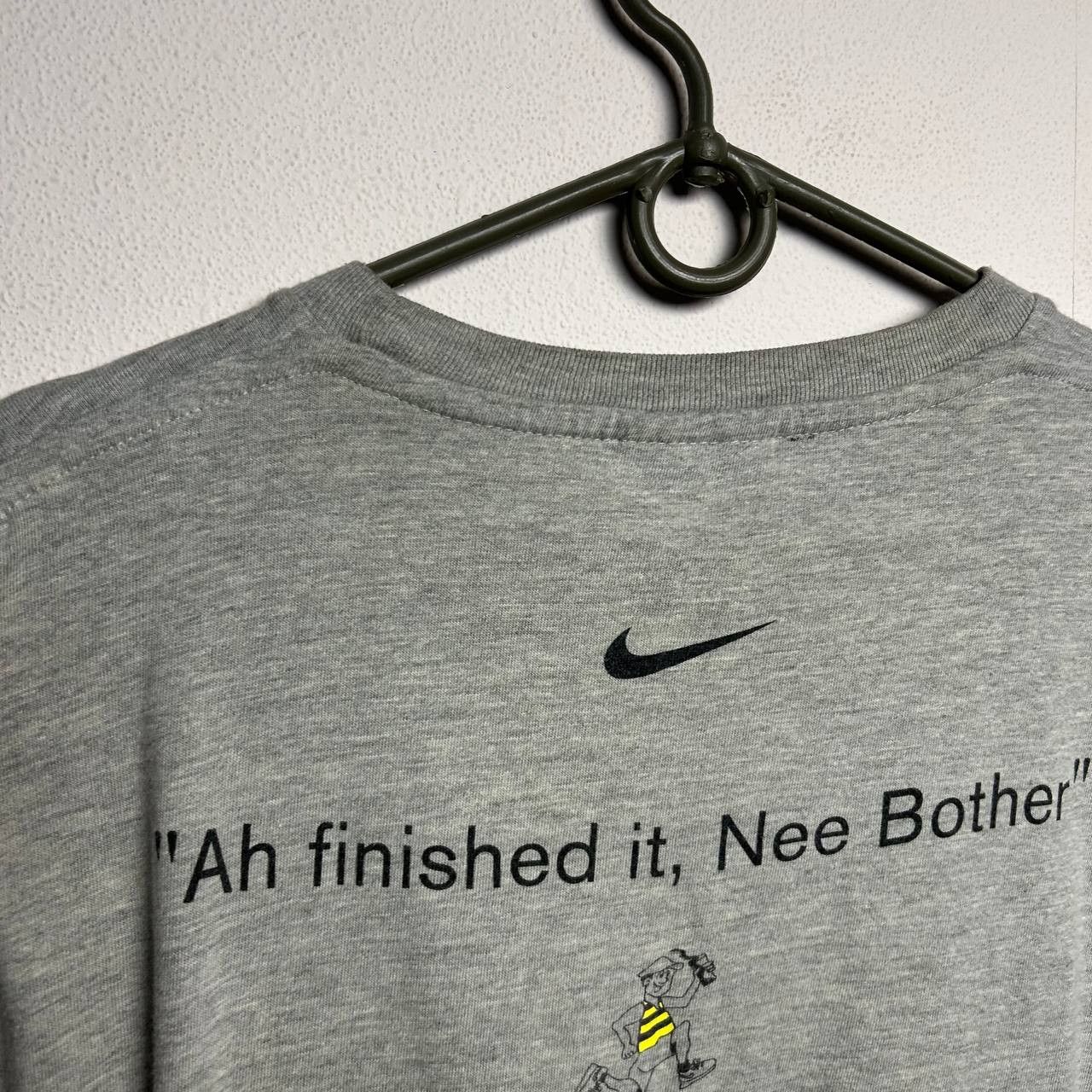 Nike Vintage Nike Run 2004 Big logo streetwear tee Size US L / EU 52-54 / 3 - 8 Thumbnail
