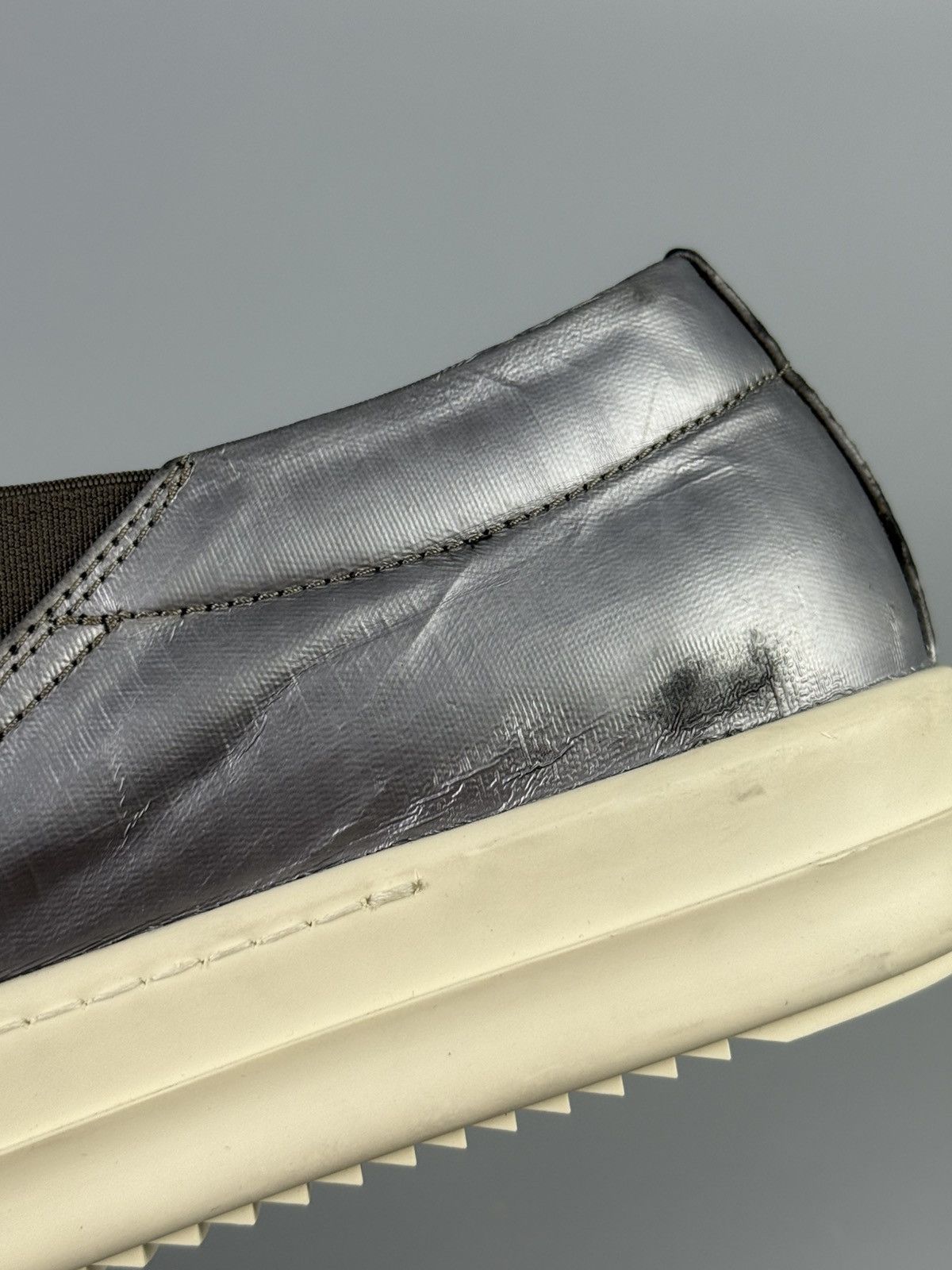 Rick Owens Drkshdw Rick Owens Drkshdw - Silver Slip on Boat Sneakers Size US 7 / EU 40 - 19 Thumbnail