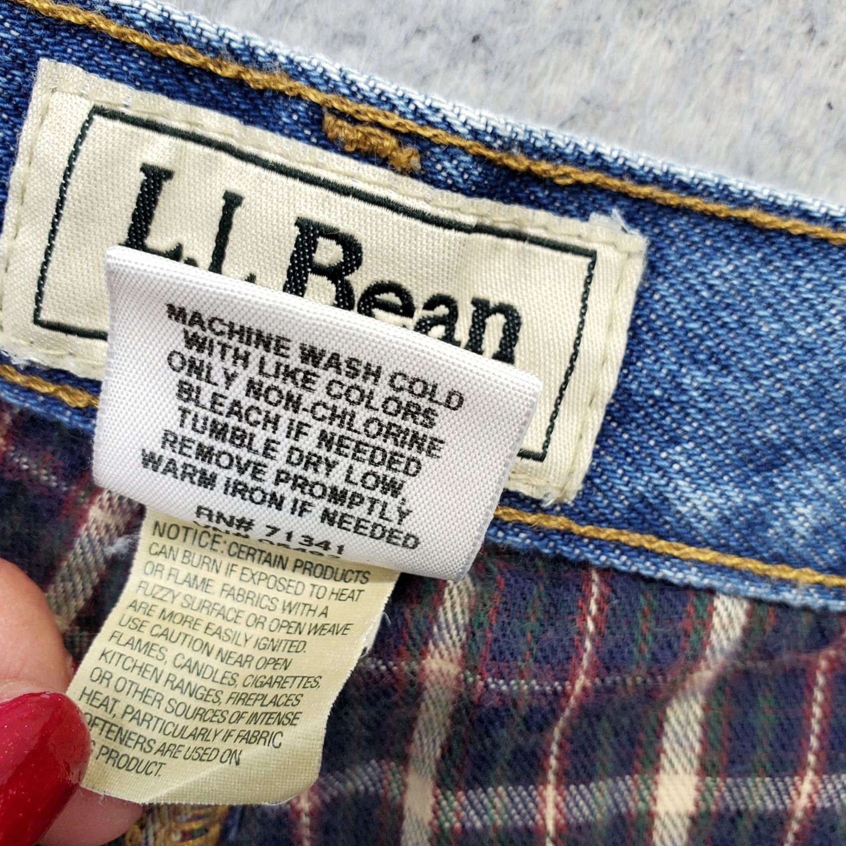 Vintage L.L.Bean Jeans Mens 35x30 Blue Denim Straight Leg 5-Pocket Regular Fit Size 35 Mens Size US 35 - 7 Thumbnail