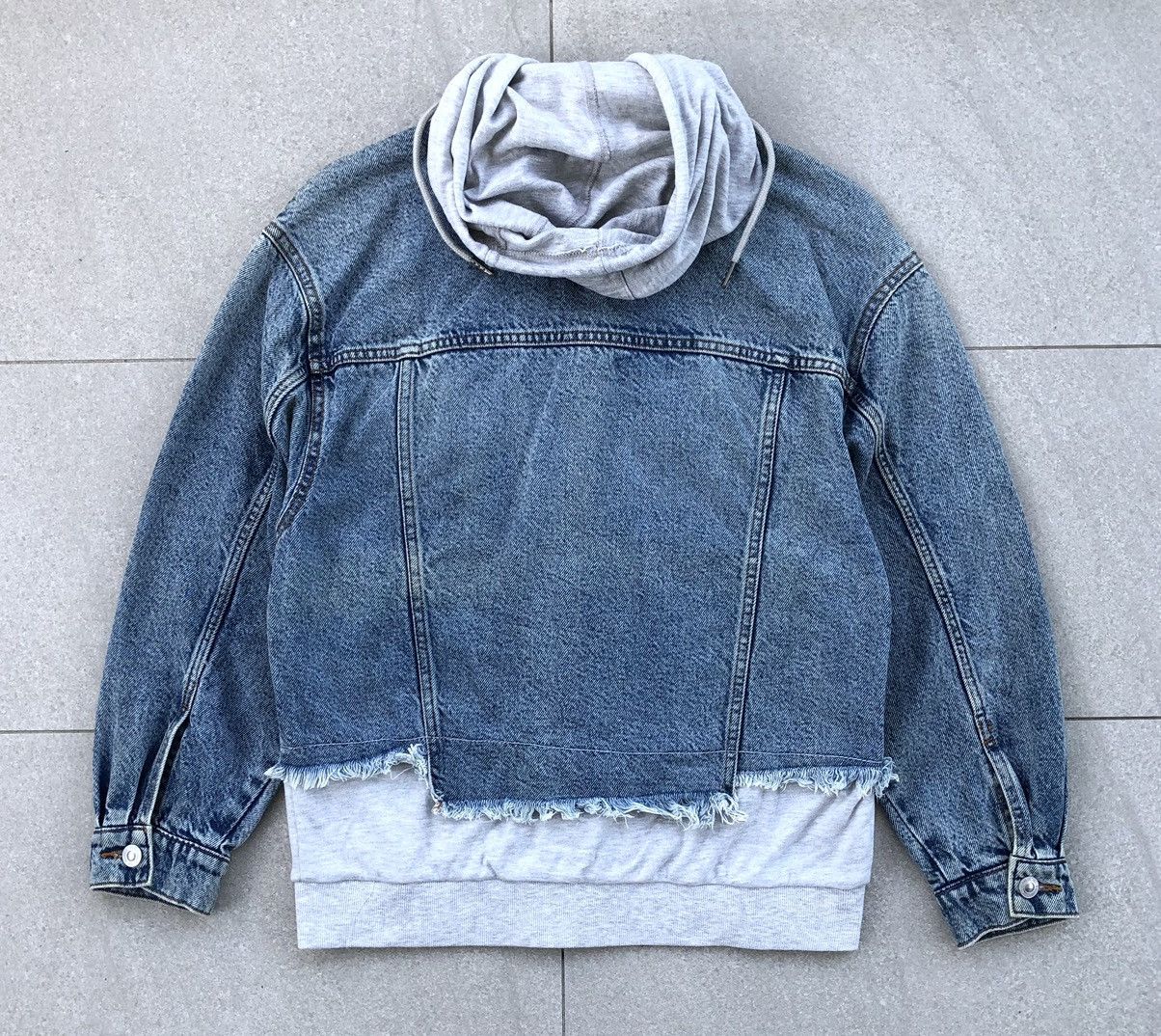 Bershka Bershka Denim Distressed Hoodie Jacket Size US S / EU 44-46 / 1 - 4 Thumbnail
