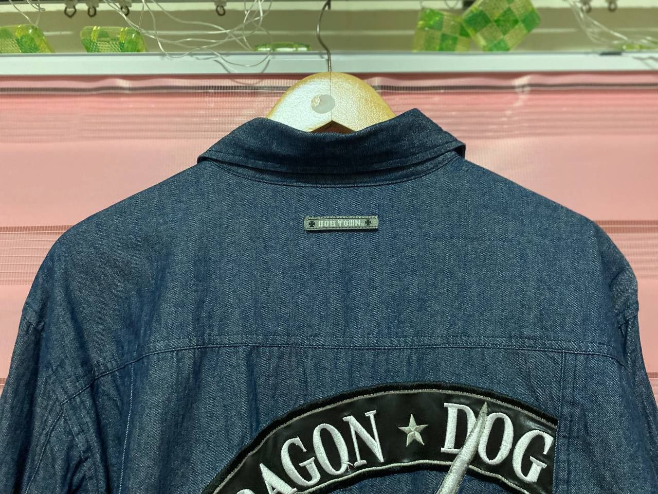 Dogtown denim shirt dog town embroidered Size US XL / EU 56 / 4 - 3 Thumbnail