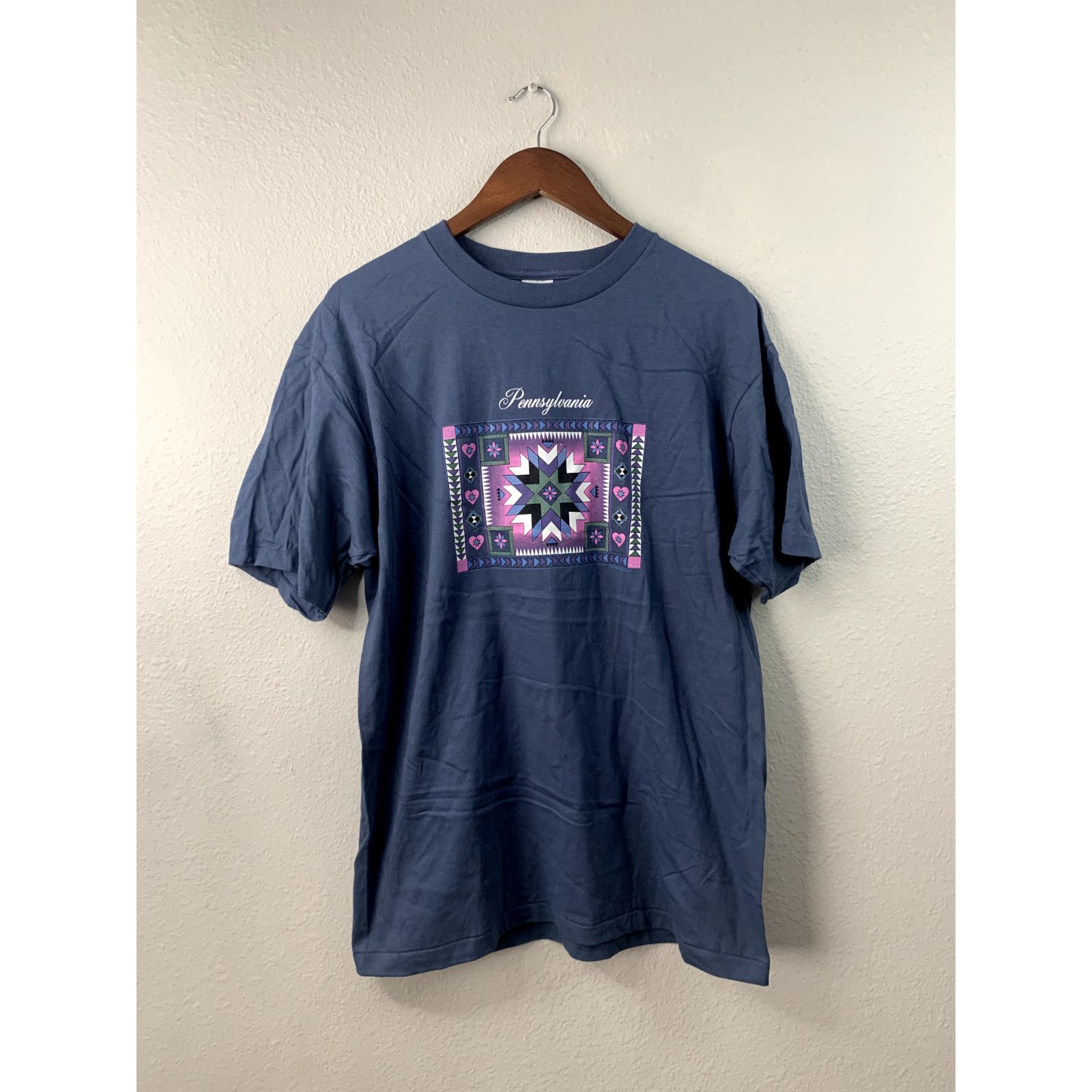 Anvil Vintage Pennsylvania Shirt Blue Quilt Graphic Tee 1997 VTG L Size US L / EU 52-54 / 3 - 1 Thumbnail