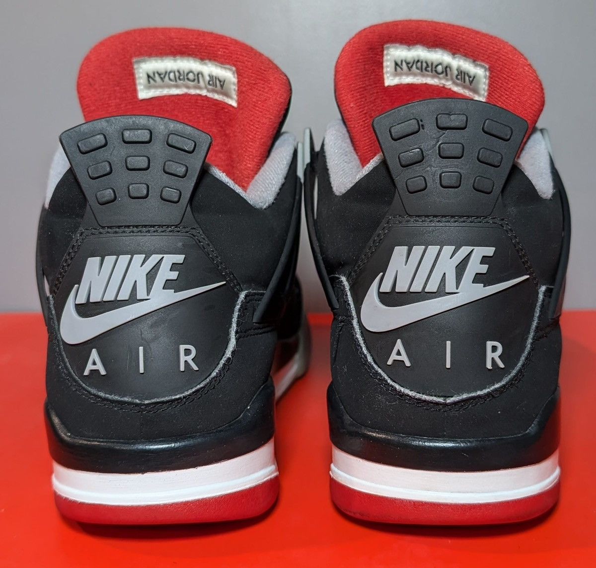 Jordan Brand Size 9 - Jordan 4 Retro OG Bred 2019 Size US 9 / EU 42 - 5 Thumbnail