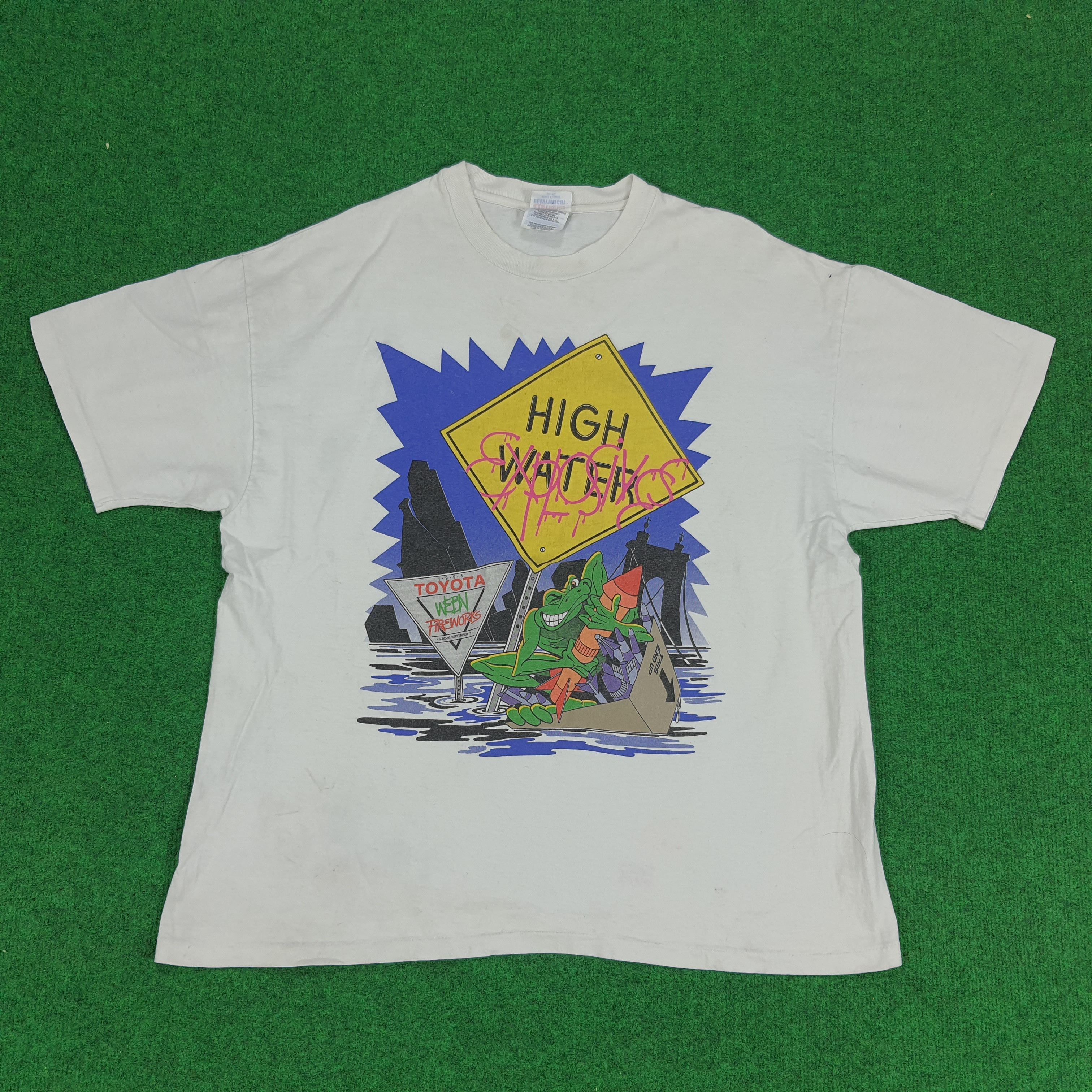 Japanese Brand × Vintage Vintage Toyota Motorsports Tshirt Size US L / EU 52-54 / 3 - 1 Thumbnail
