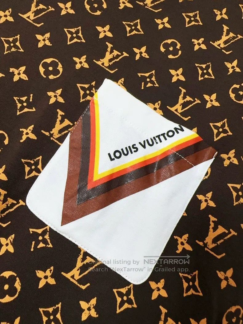 Louis Vuitton Louis Vuitton Brown black background with full print logo Size US M / EU 48-50 / 2 - 5 Thumbnail