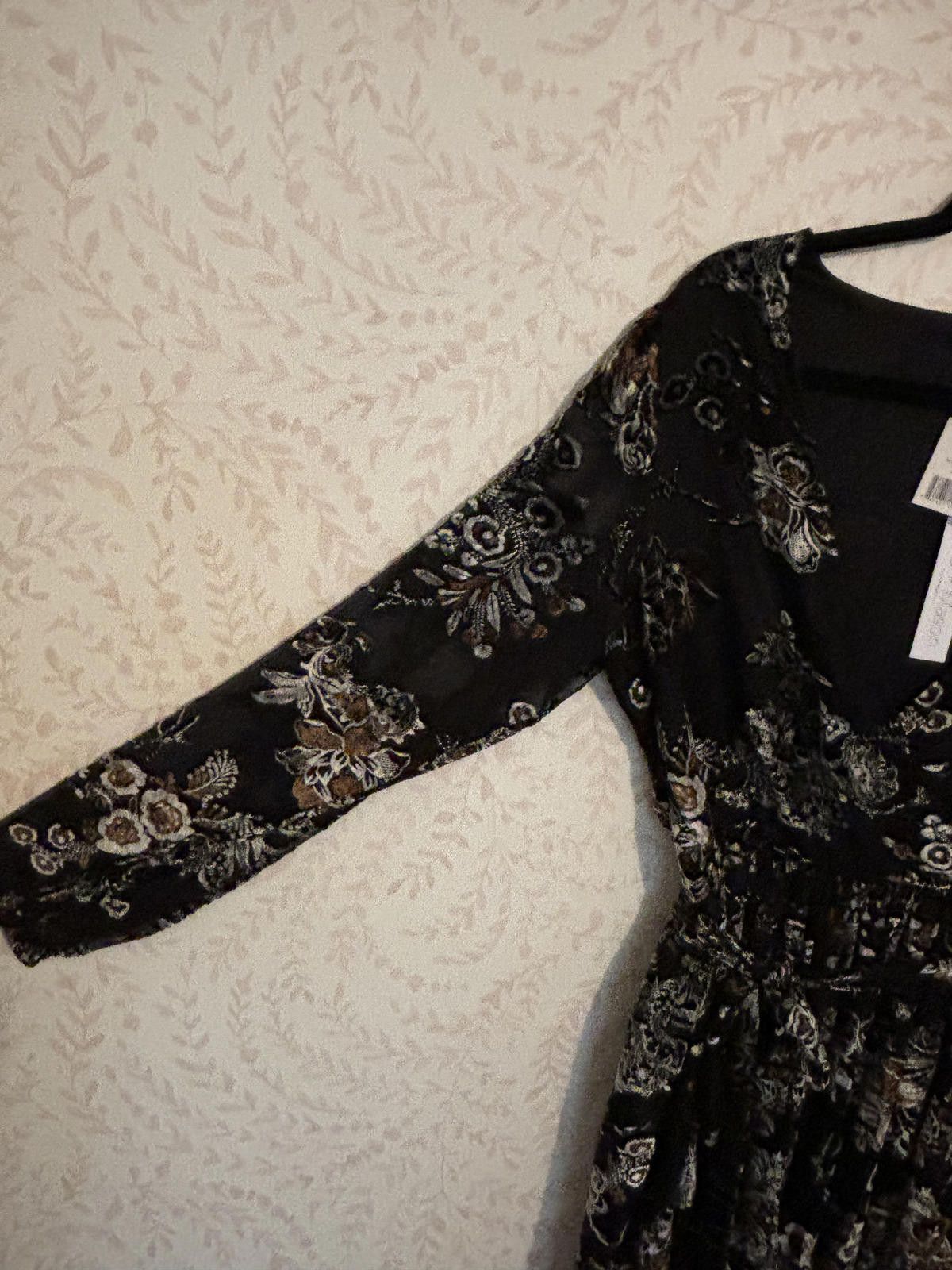 Designer NWT Koko + Mason Black Floral Velvet Faux Wrap Dress M Size M / US 6-8 / IT 42-44 - 5 Thumbnail
