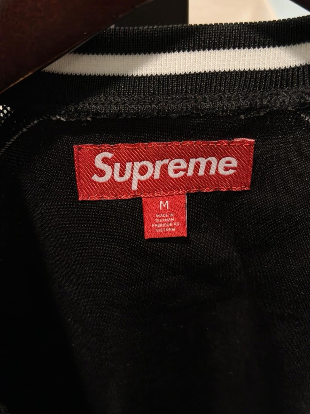 Supreme Supreme PIPING SOCCER JERSEY FW25 Medium Brand New Authentic Size US M / EU 48-50 / 2 - 8 Thumbnail