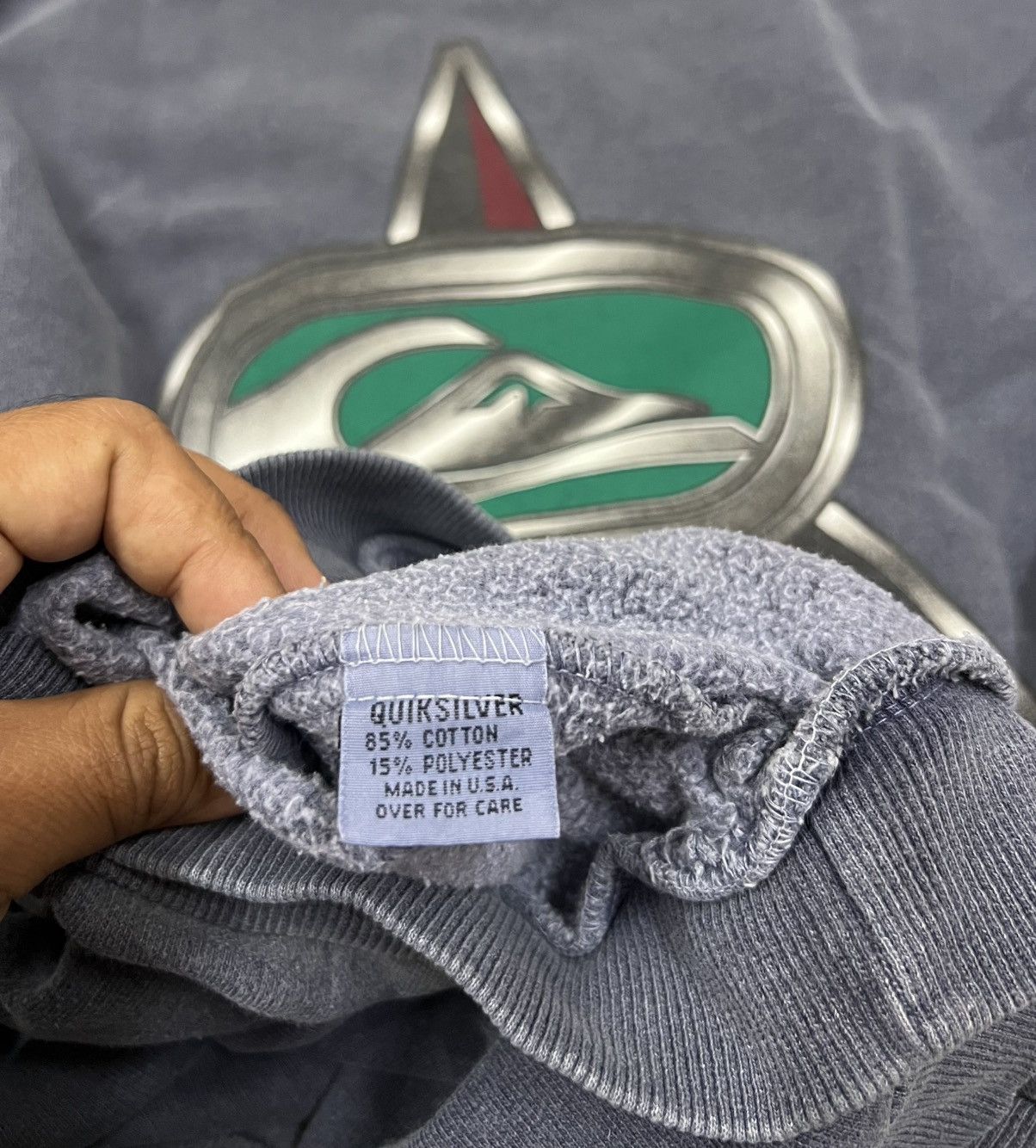 Quiksilver 90s Quiksilver Symbol Surfwear Company Vintage Sweatshirt Size US XXL / EU 58 / 5 - 8 Thumbnail