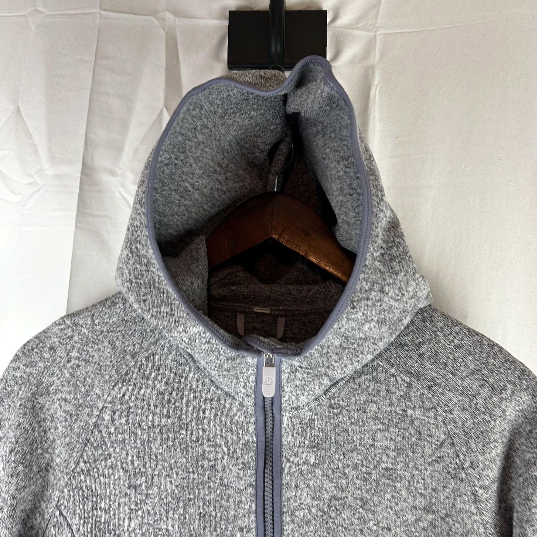 Lululemon VINTAGE Lululemon Fleece Hoodie Pullover Women Medium Gray 1/2 Zip Hooded Pockets Size M / US 6-8 / IT 42-44 - 2 Thumbnail