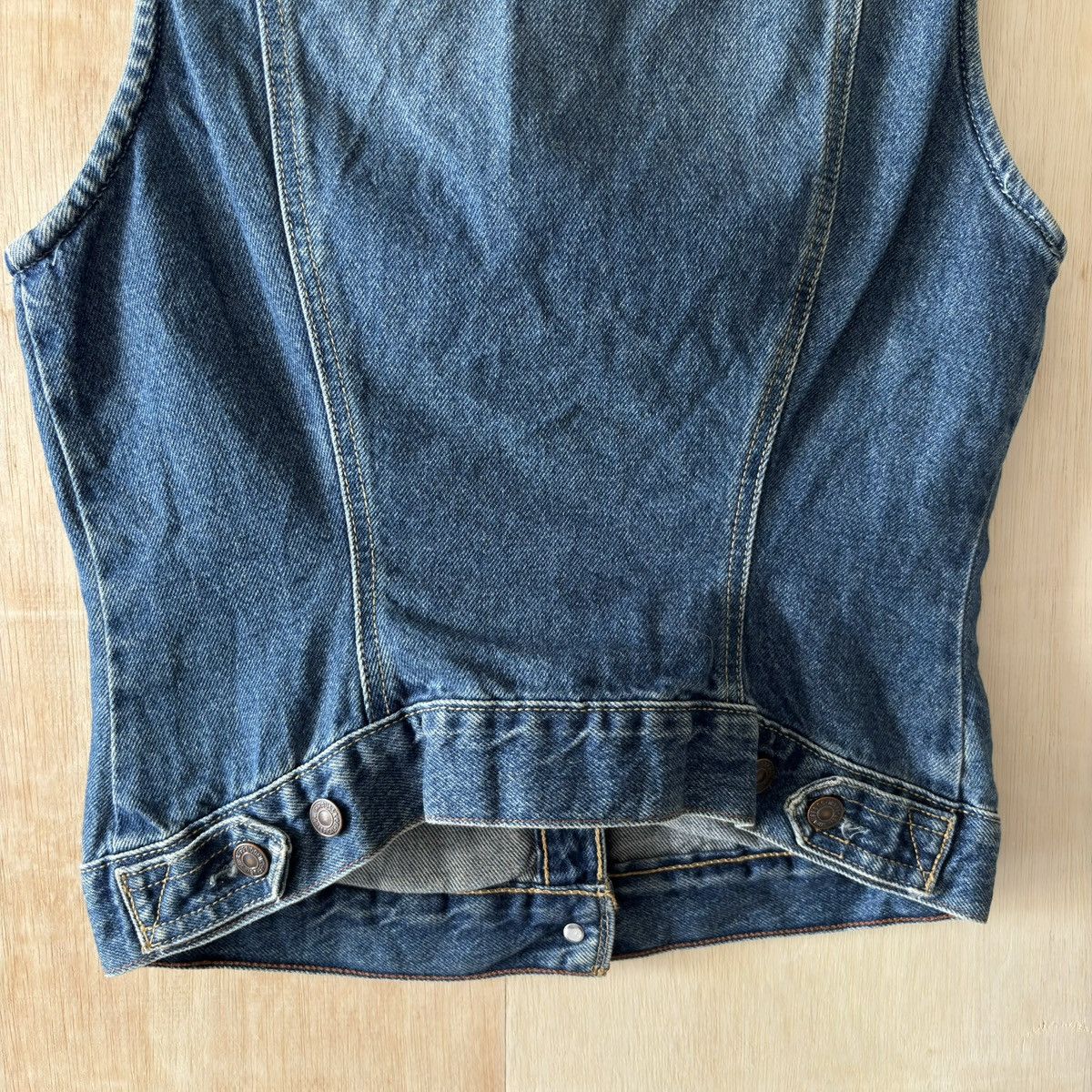 Levi's Vintage Levi's Denim Trucker Women's Vest Size S / US 4 / IT 40 - 5 Thumbnail