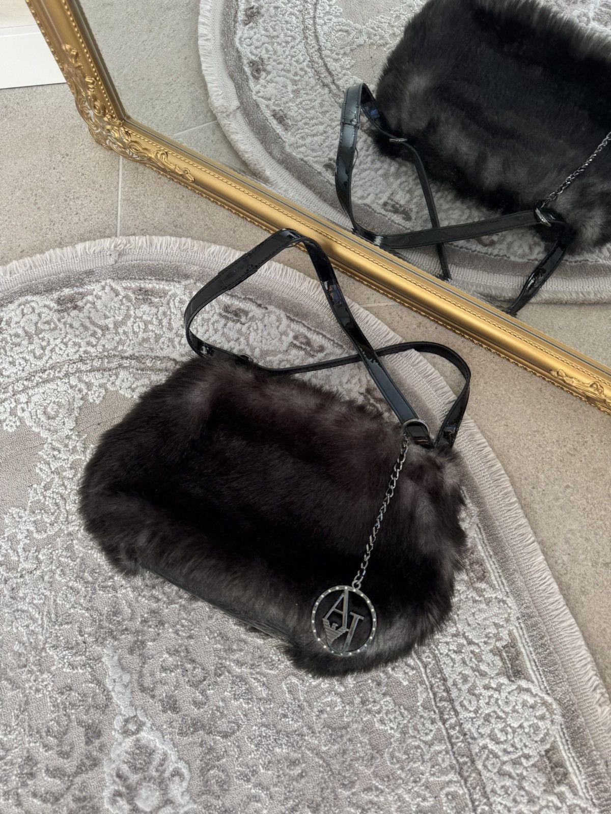 Armani FUR FAUX IF SIX WAS Nine ARMANI JEANS Y2K BAG Size ONE SIZE - 1 Thumbnail