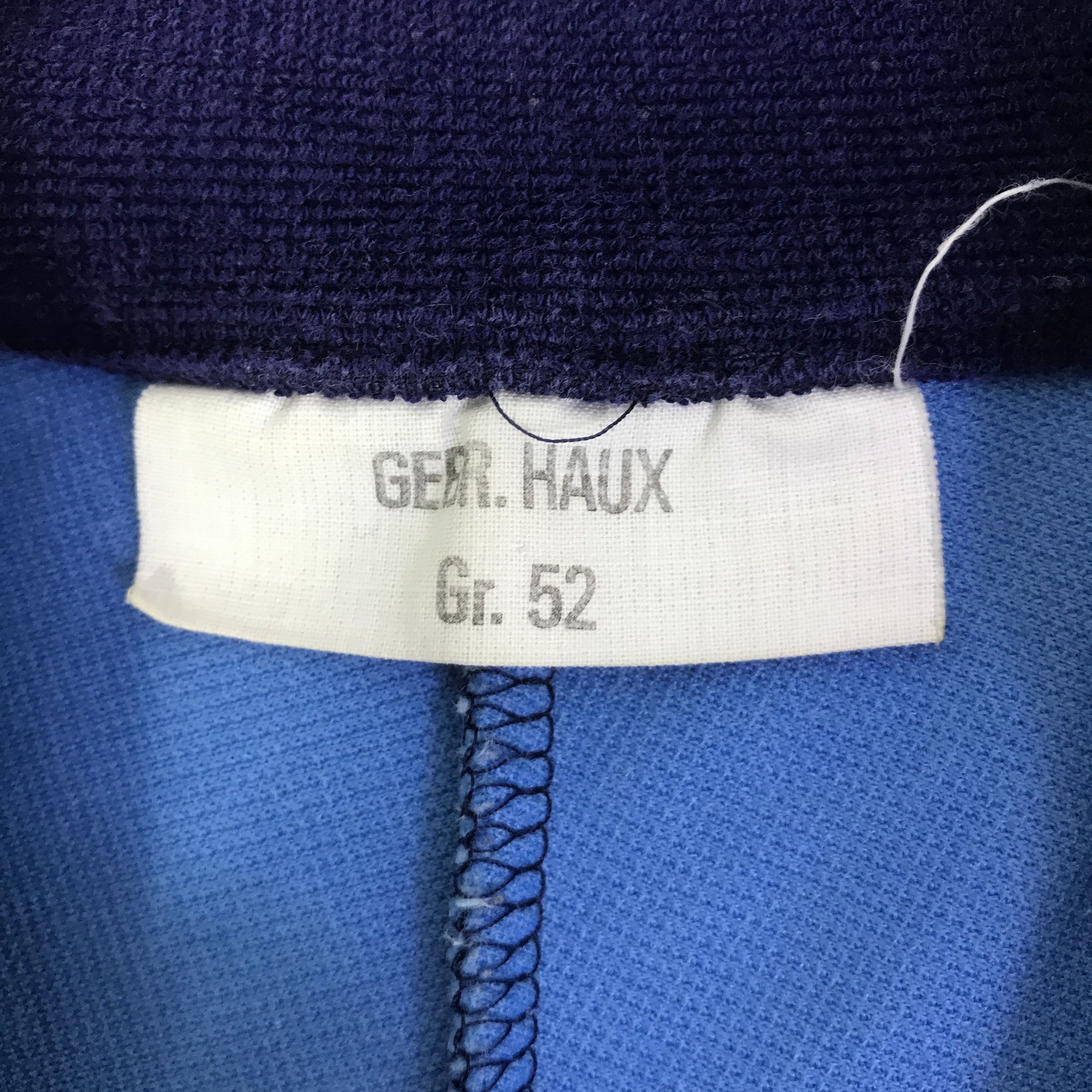 Japanese Brand 90S BUNDESWEHR SWEATER ZIP JACKET K98B19 Size US L / EU 52-54 / 3 - 9 Thumbnail