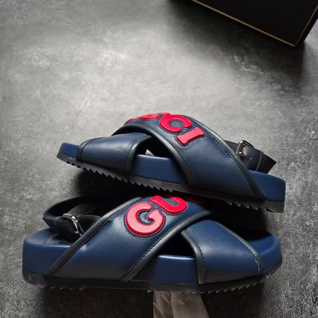 Gucci Gucci Retro Sandals 39 Women Size US 8.5 / IT 38.5 - 1 Thumbnail
