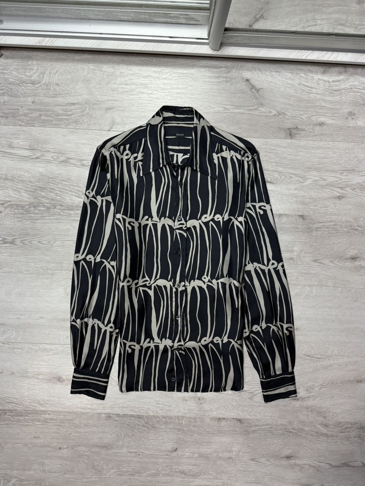 Gucci Gucci by Tom Ford Vintage Silk Button-Up Long Sleeve Shirt Size US M / EU 48-50 / 2 - 4 Thumbnail