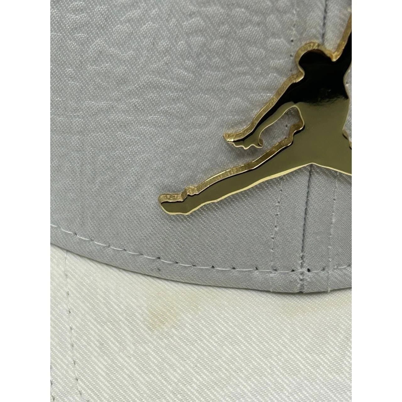Jordan Brand Air Jordan Hat Men Cement Elephant Metal Logo Snap Back Cap Size ONE SIZE - 3 Thumbnail