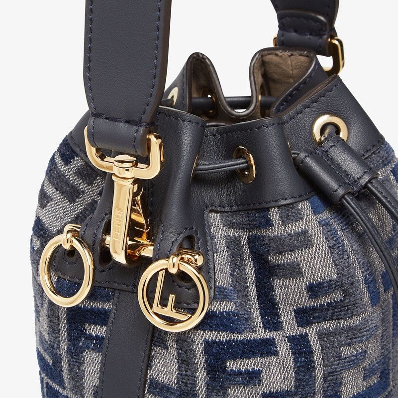 Fendi o1s1wg111225 Size: OS/Mon Tresor in Dark Blue Size ONE SIZE - 4 Thumbnail