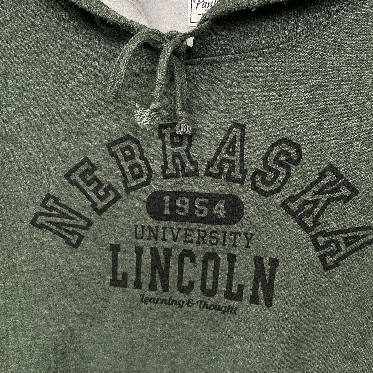 Vintage Vintage Y2K Nebraska Lincoln University Pullover Hoodie Size US L / EU 52-54 / 3 - 2 Thumbnail