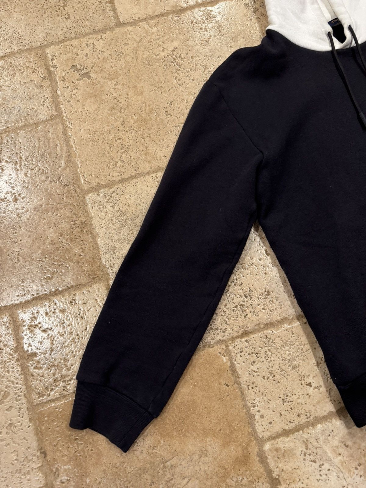Louis Vuitton Louis Vuitton x Virgil 2054 White Hooded Black Hoodie Size US L / EU 52-54 / 3 - 7 Thumbnail