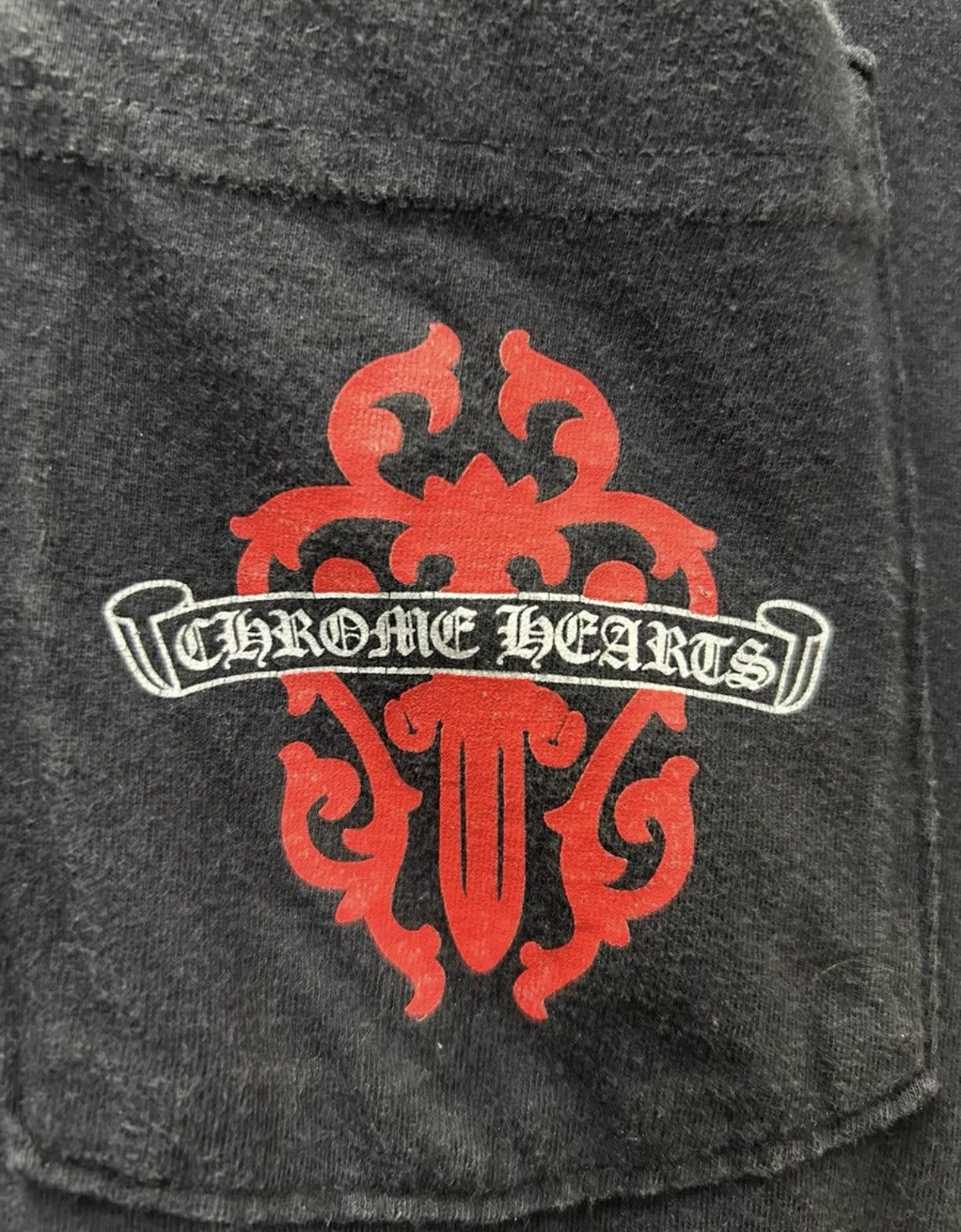 Chrome Hearts Chrome Hearts Red Vine Dagger Short Sleeve Tee Size US XXL / EU 58 / 5 - 7 Thumbnail