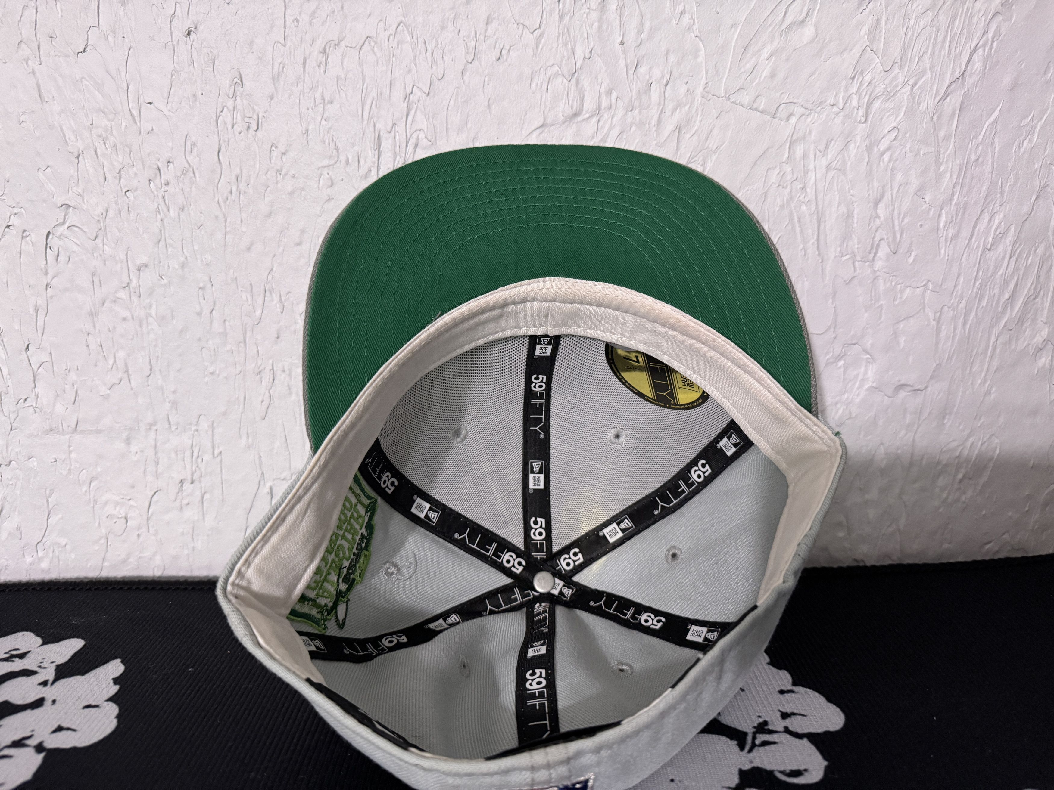 MyFitteds × New Era 7 1/4 - Boston Red Sox - MyFitteds Gameboy Fitted Hat - Gray Size ONE SIZE - 6 Thumbnail