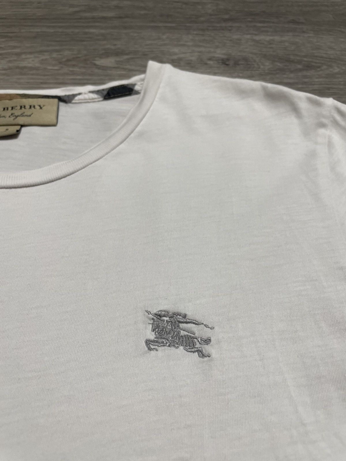 Burberry Burberry White Basic T-Shirt Size US S / EU 44-46 / 1 - 11 Thumbnail