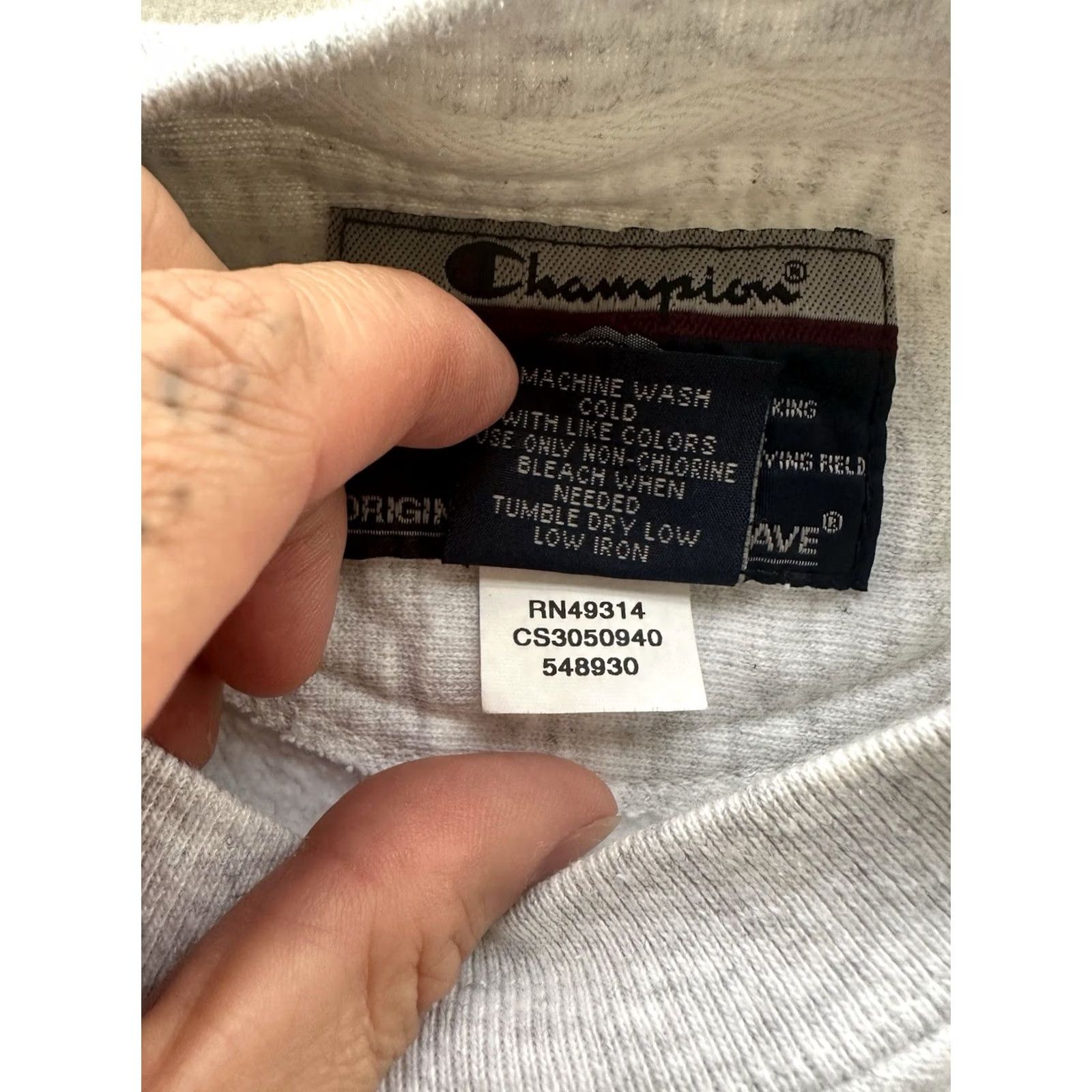 Champion VINTAGE Champion Reverse Weave Sweatshirt Cat/ Villanova University Champion Reverse Weave Crewneck Size S 90s Men Gray Short Sleeve? Size US S / EU 44-46 / 1 - 4 Thumbnail