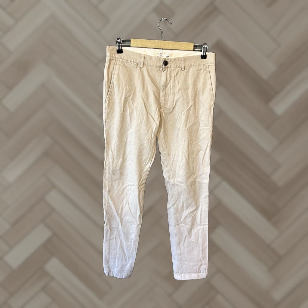 Club Monaco Club Monaco Chino Pants Men Slim Beige 30 Regular 32 Inseam Khaki Connor Modern Slim Fit Pant Size US 30 / EU 46 - 1 Thumbnail